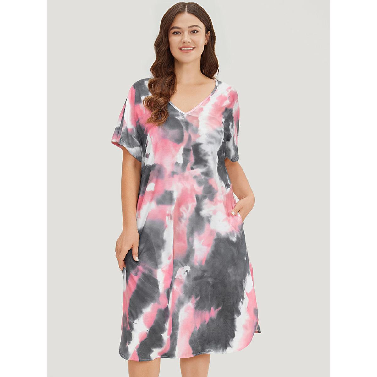 Plus Size Tie Dye Pocket V Neck Dolman Sleeve Dress Multicolor Women Casual Tie Dye V-neck Short sleeve Curvy Midi Dress BloomChic 12/L Product Image
