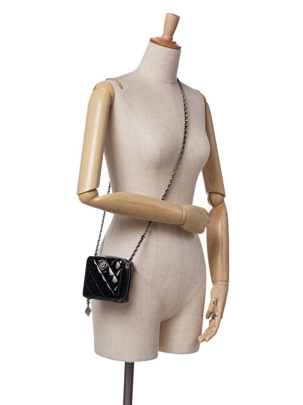 2021-2024 CC Quilted Patent Diamond Resin Clutch With Chain crossbody bag Product Image