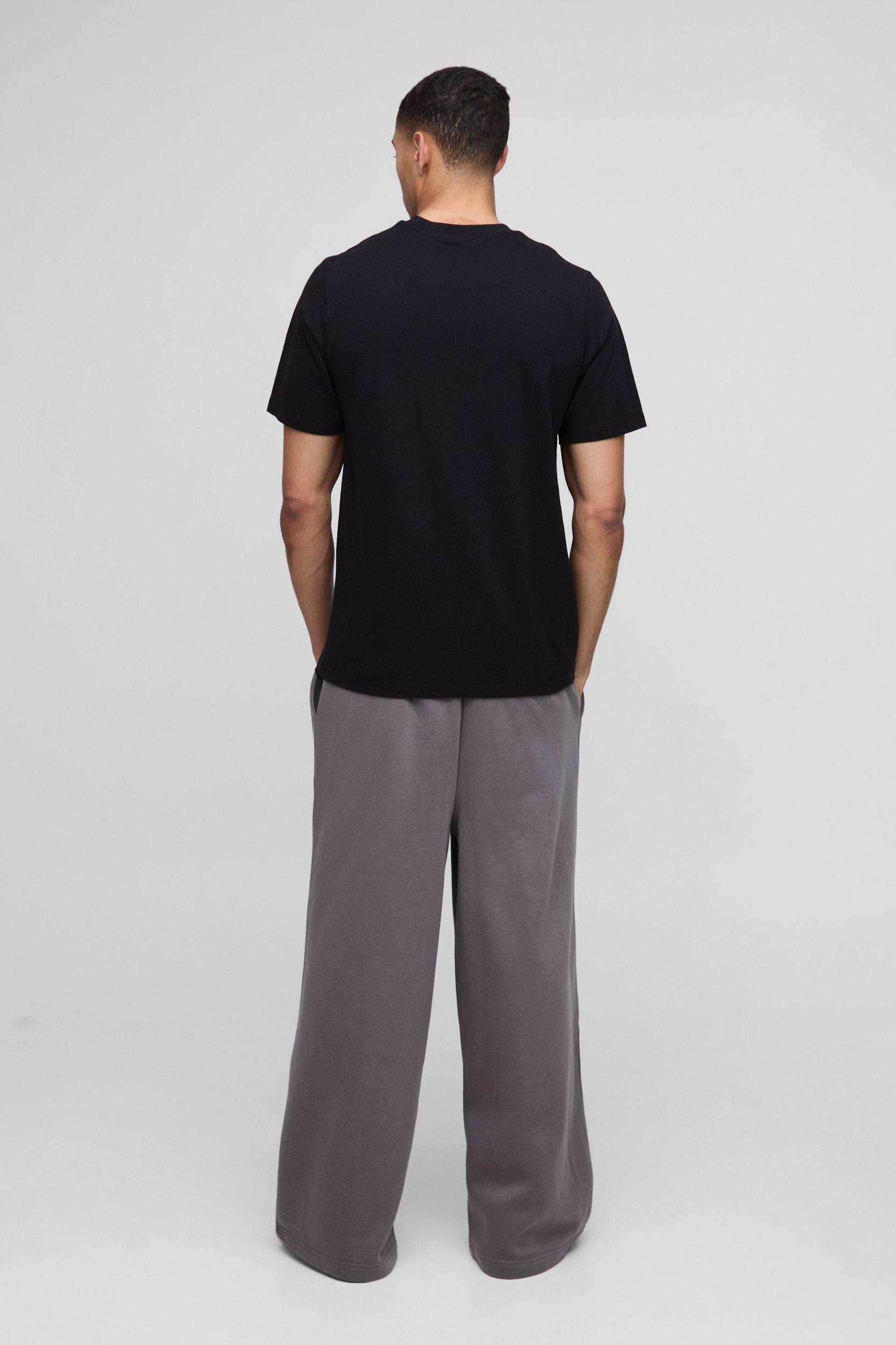 Regular Fit MAN Graphic T Shirt | boohooMAN USA Product Image