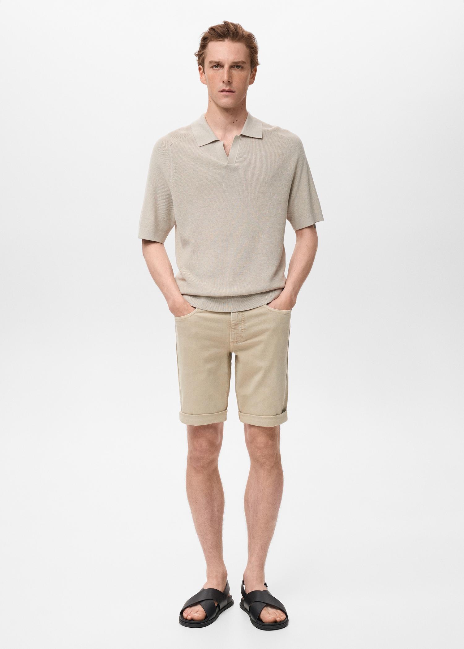 Slim-fit denim bermuda shorts - Men | MANGO USA Product Image