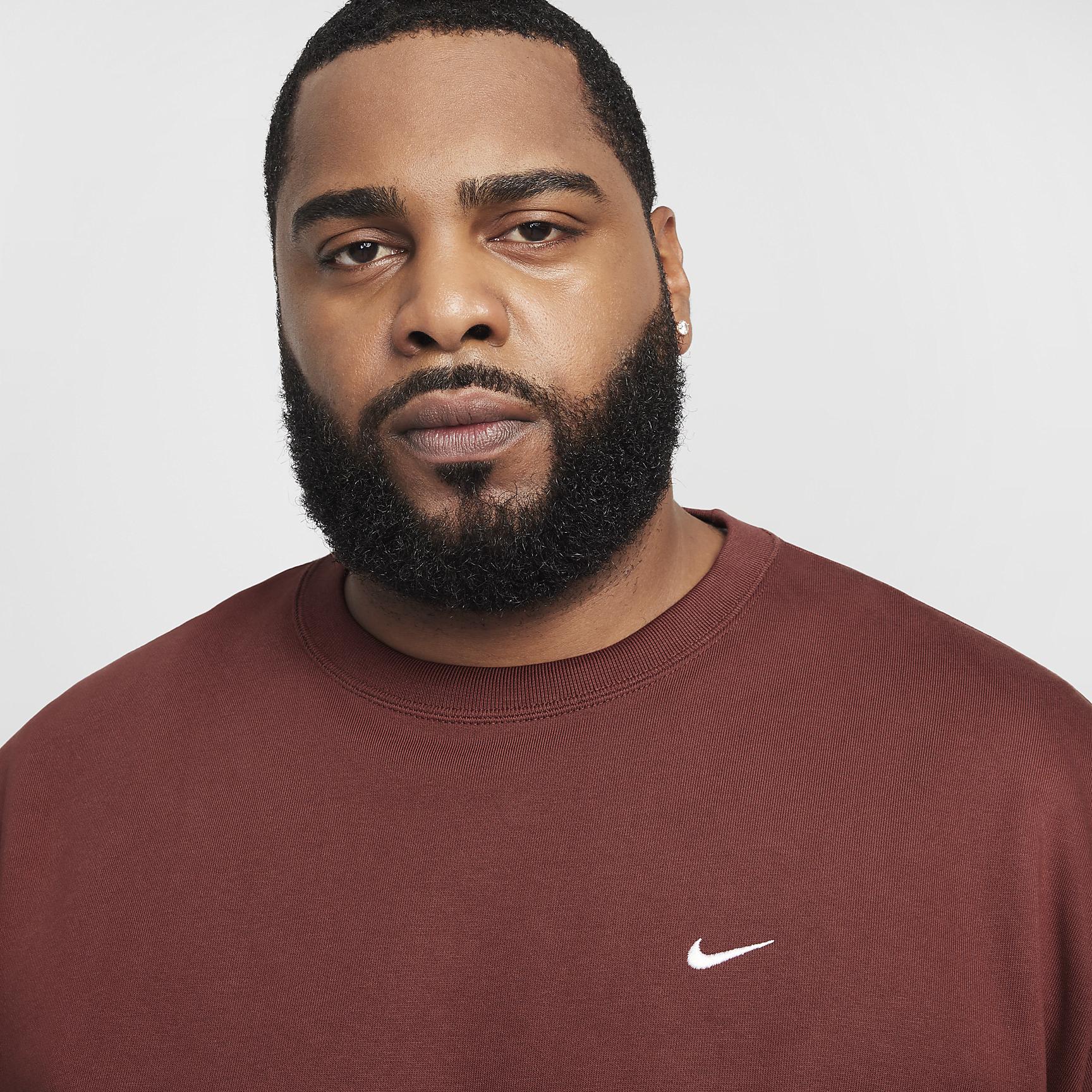 Nike Men's Solo Swoosh Fleece Crew Product Image