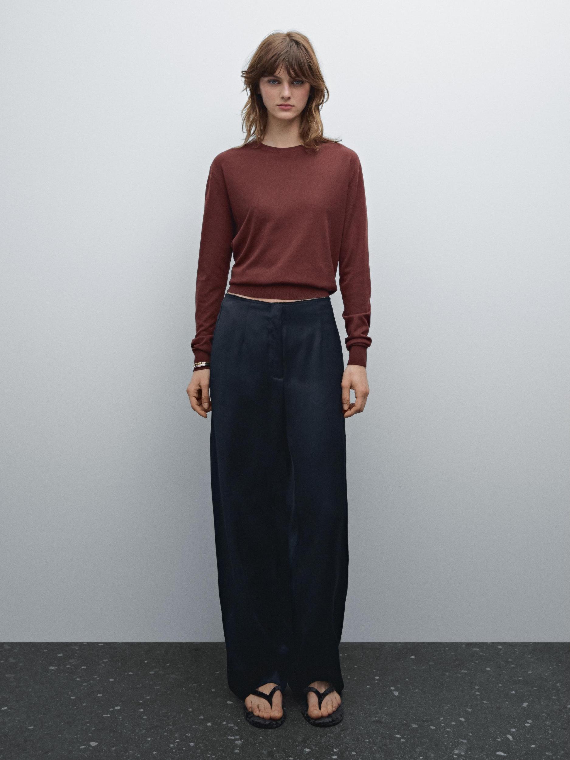 Knitted sweater round neck cotton blend Product Image