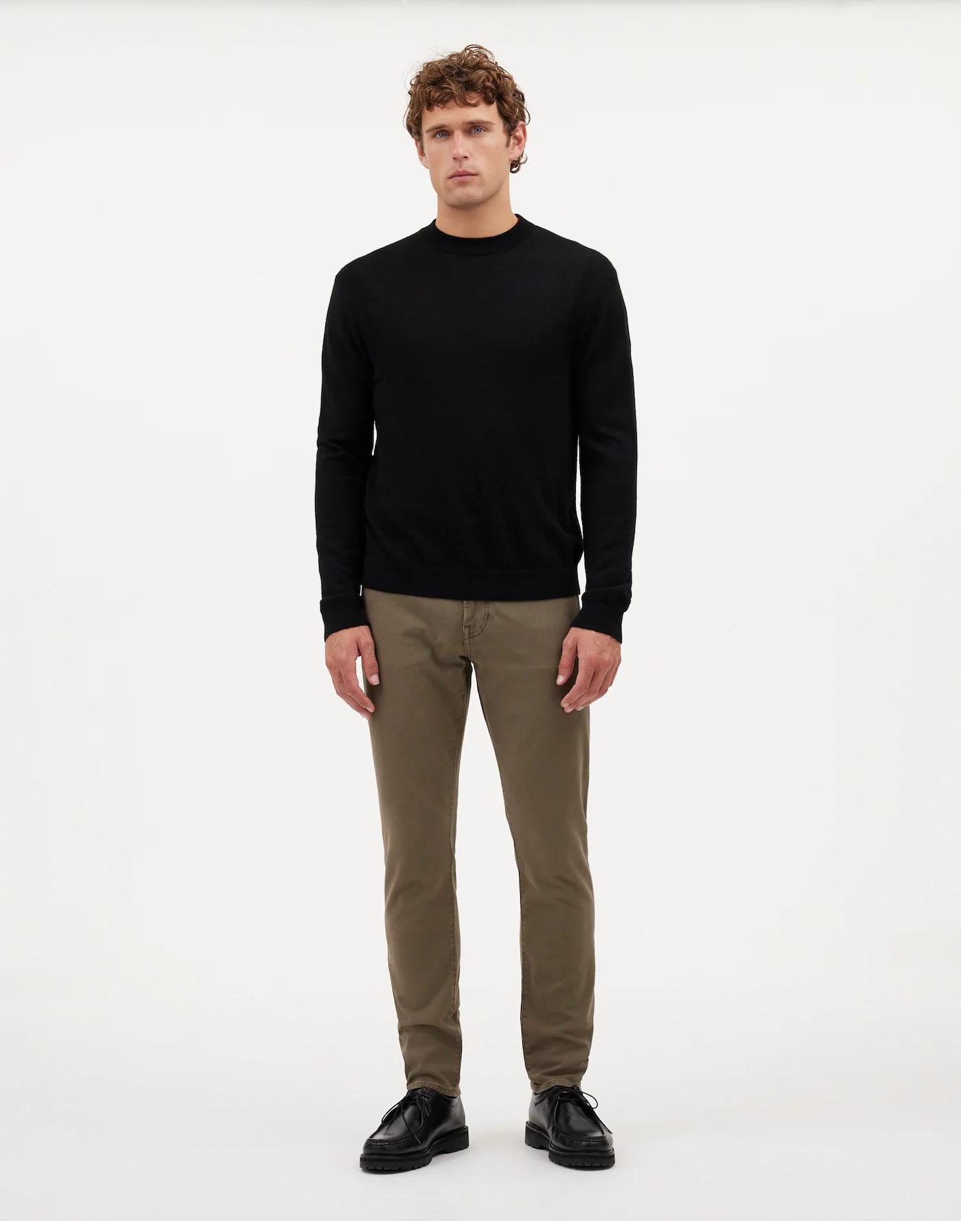 The Athletic Allday Slim Pant Product Image