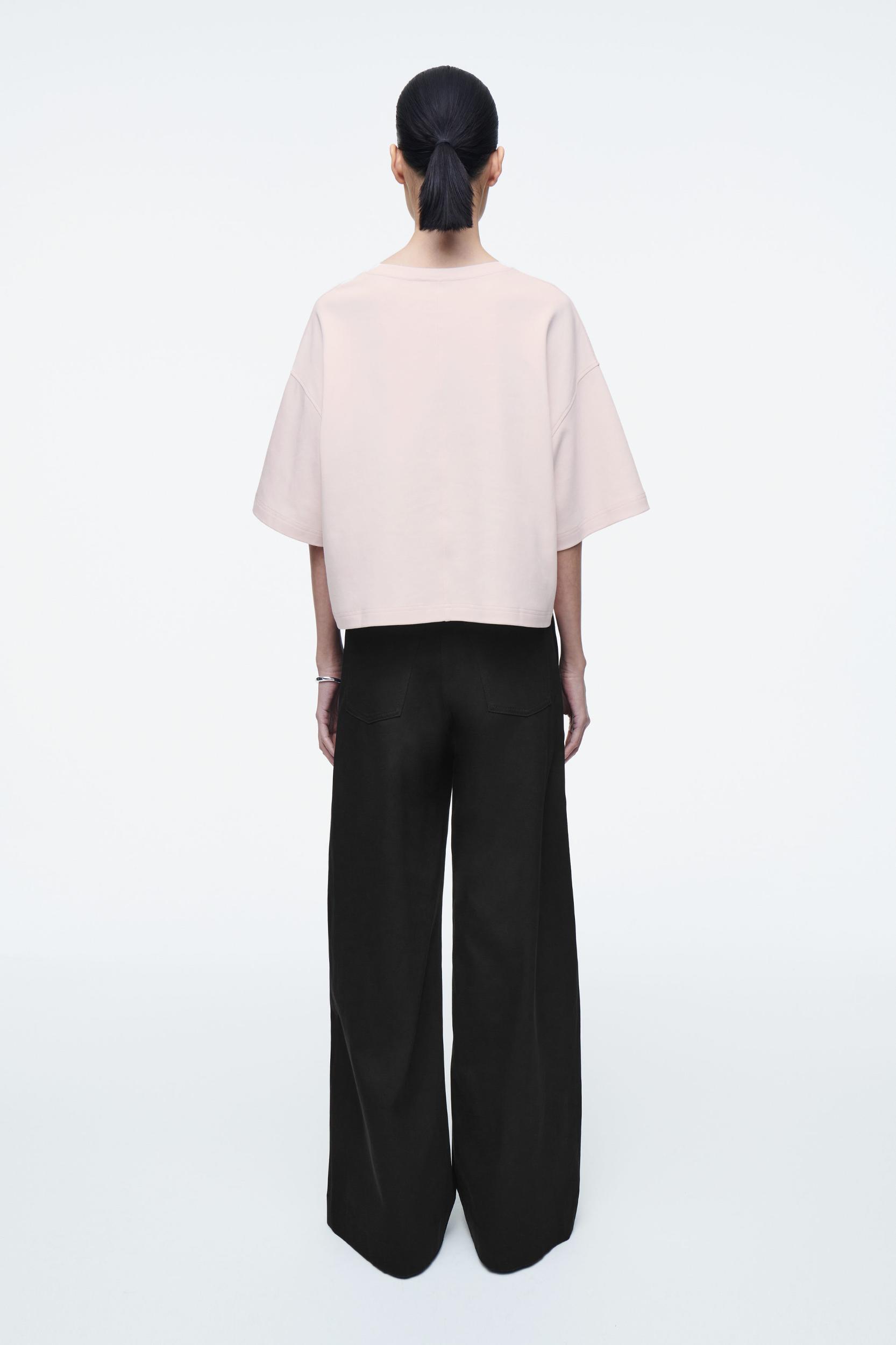 OVERSIZED BOXY T-SHIRT Product Image