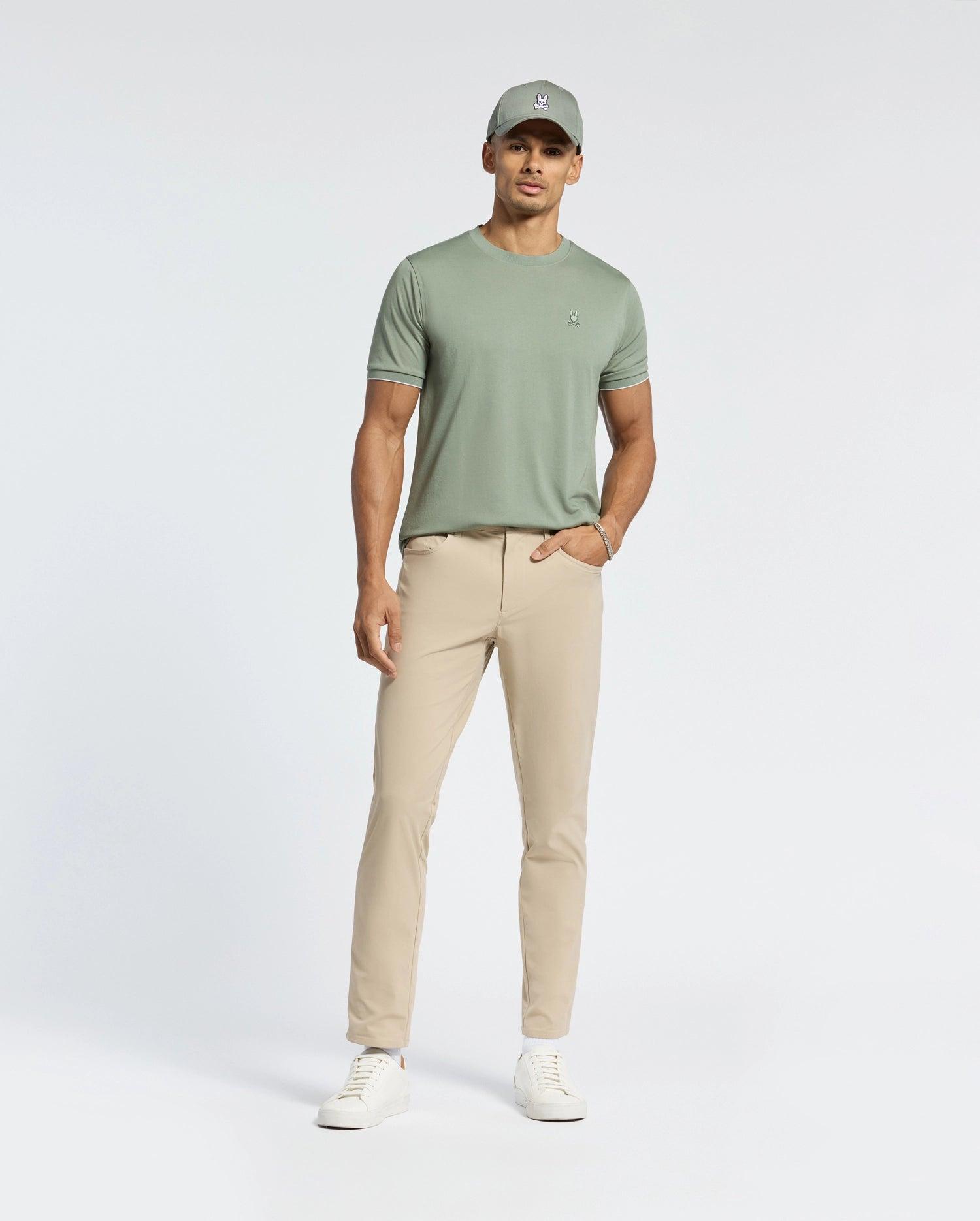 MENS BRYCE PERFORMANCE TEE - B6U490F200 Male Product Image