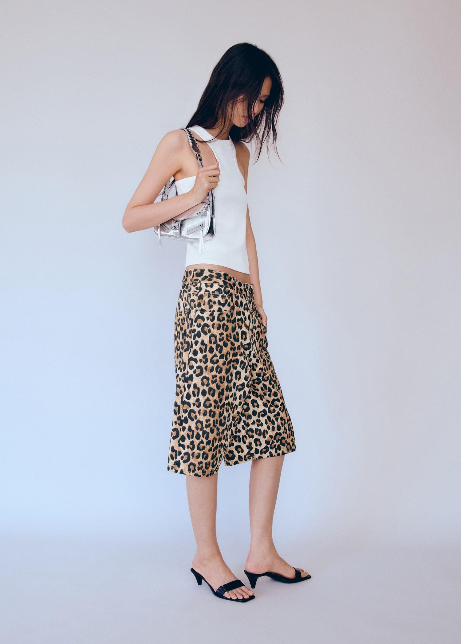 Ribbed cotton-blend top - Women | MANGO USA Product Image