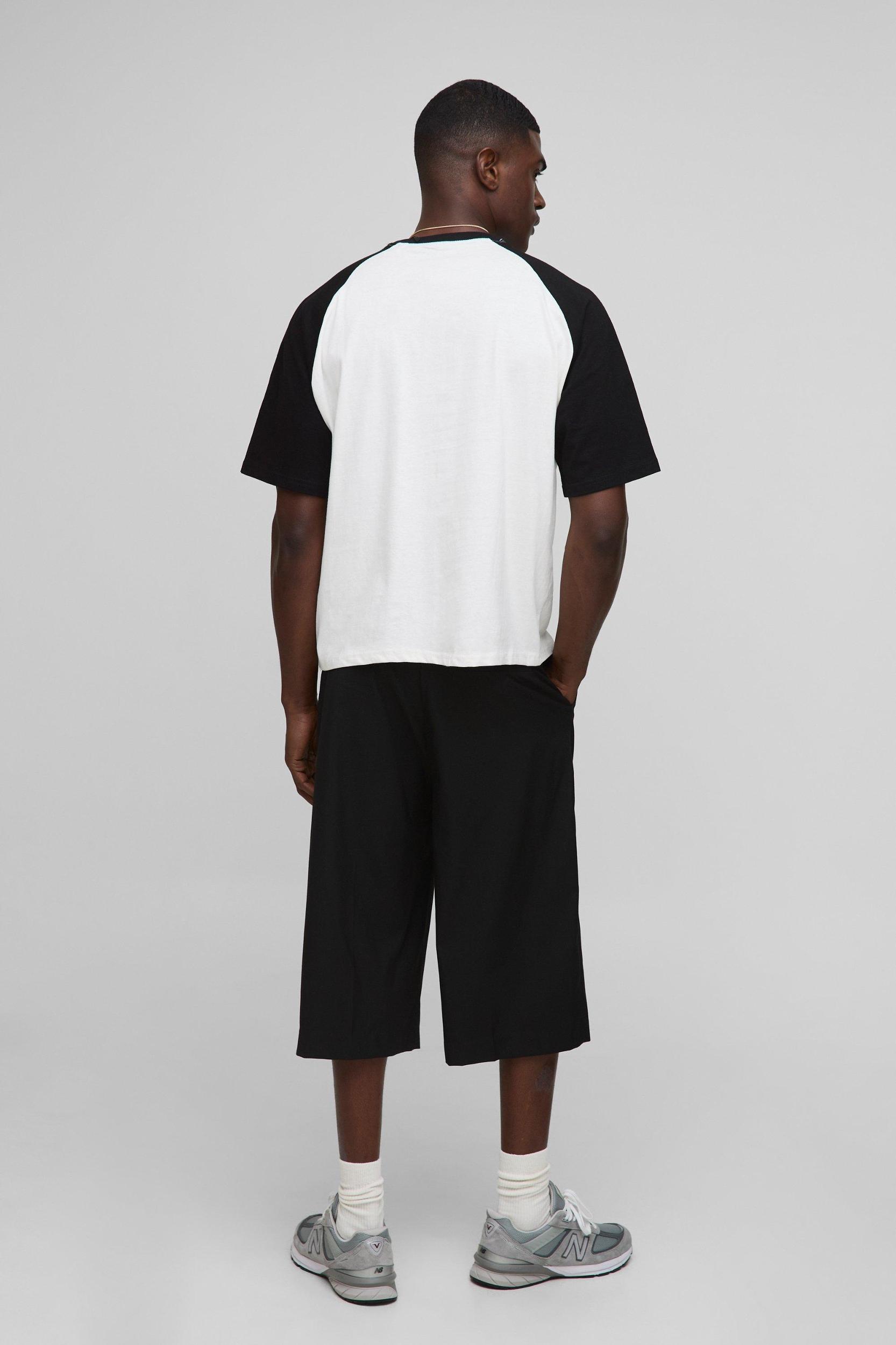Oversized Boxy Official Contrast Raglan T-Shirt | boohooMAN USA Product Image