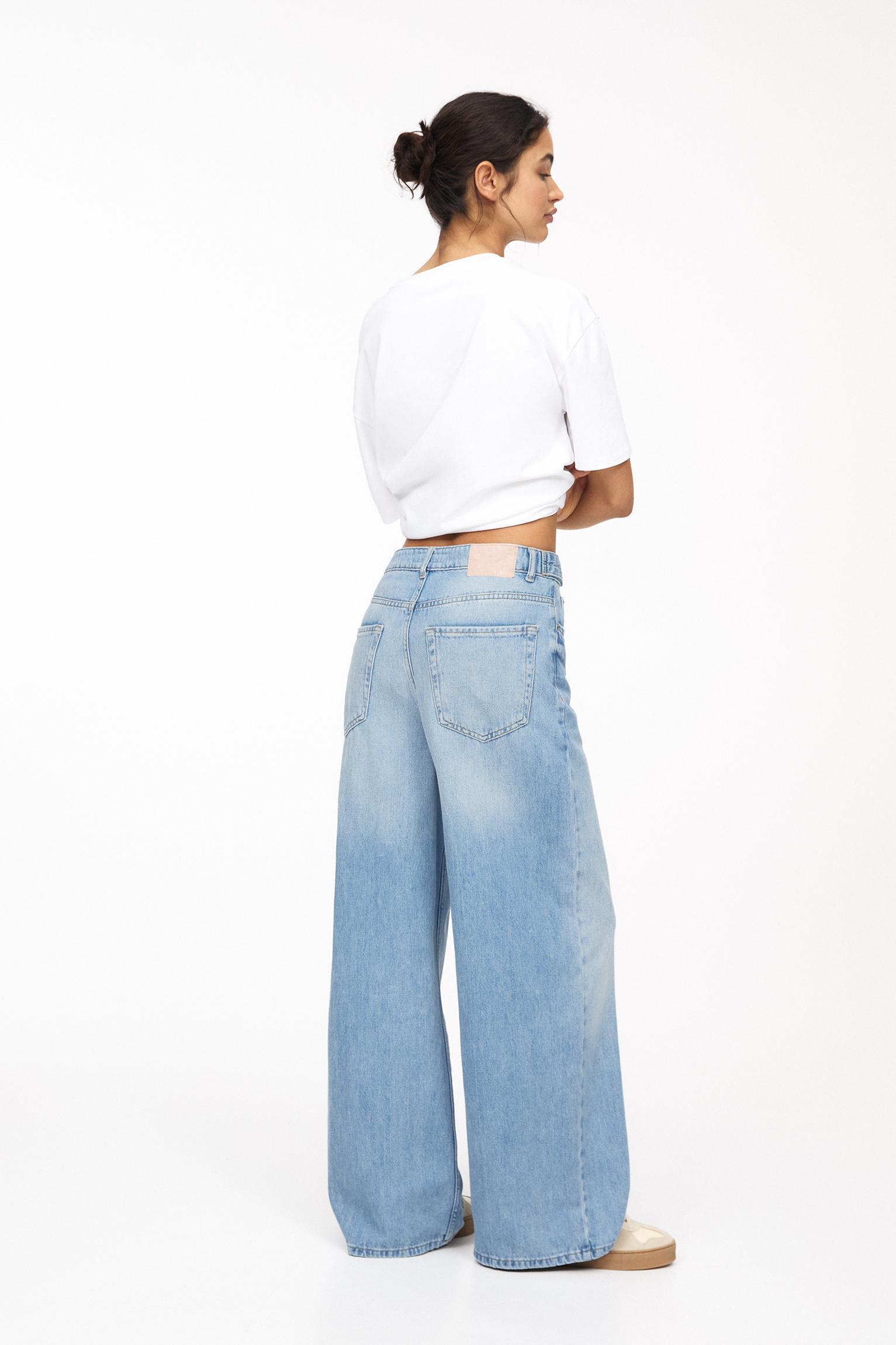 Wide leg baggy jeans with belt loops Product Image