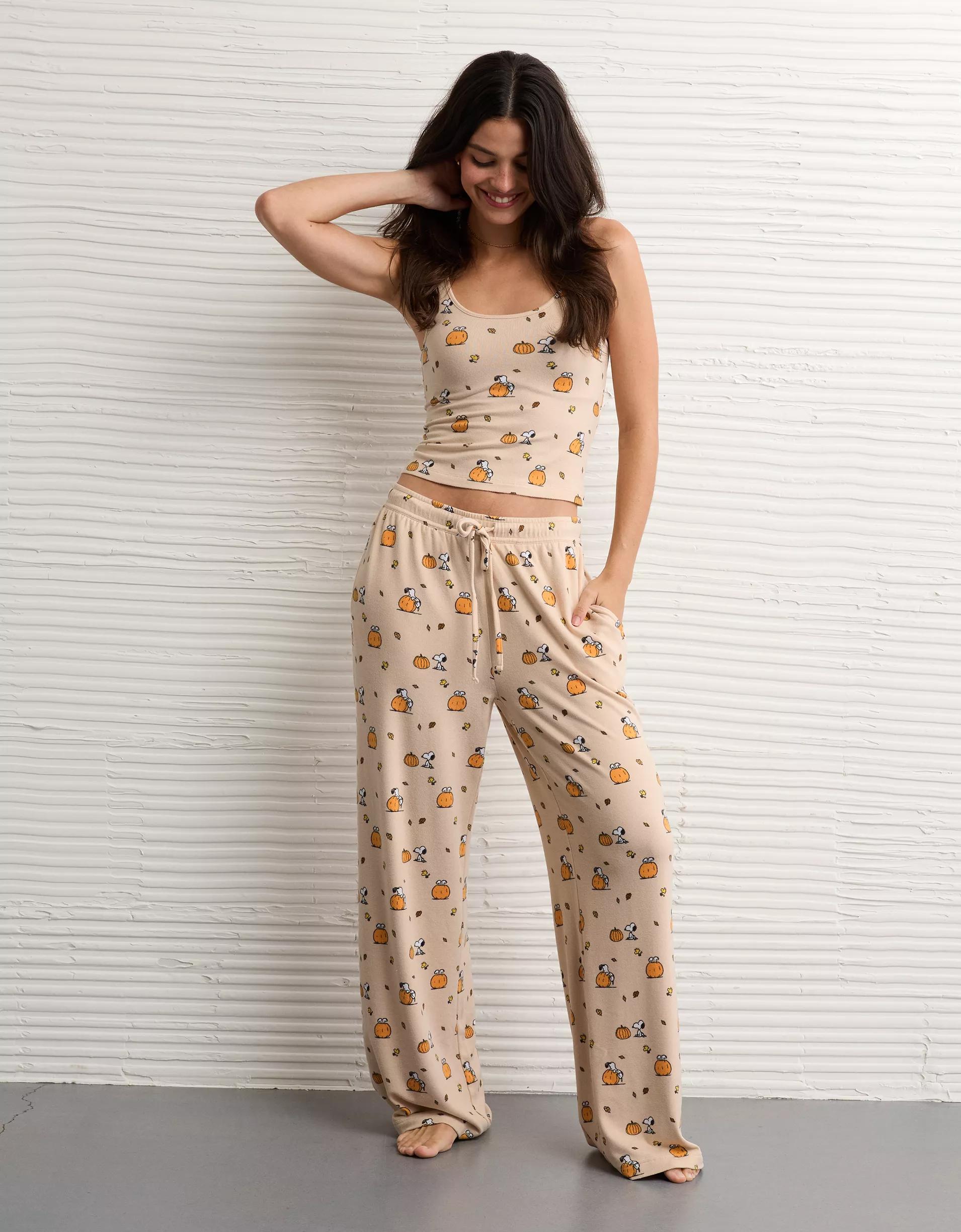 AE Luxe Plush Snoopy Halloween PJ Set Product Image