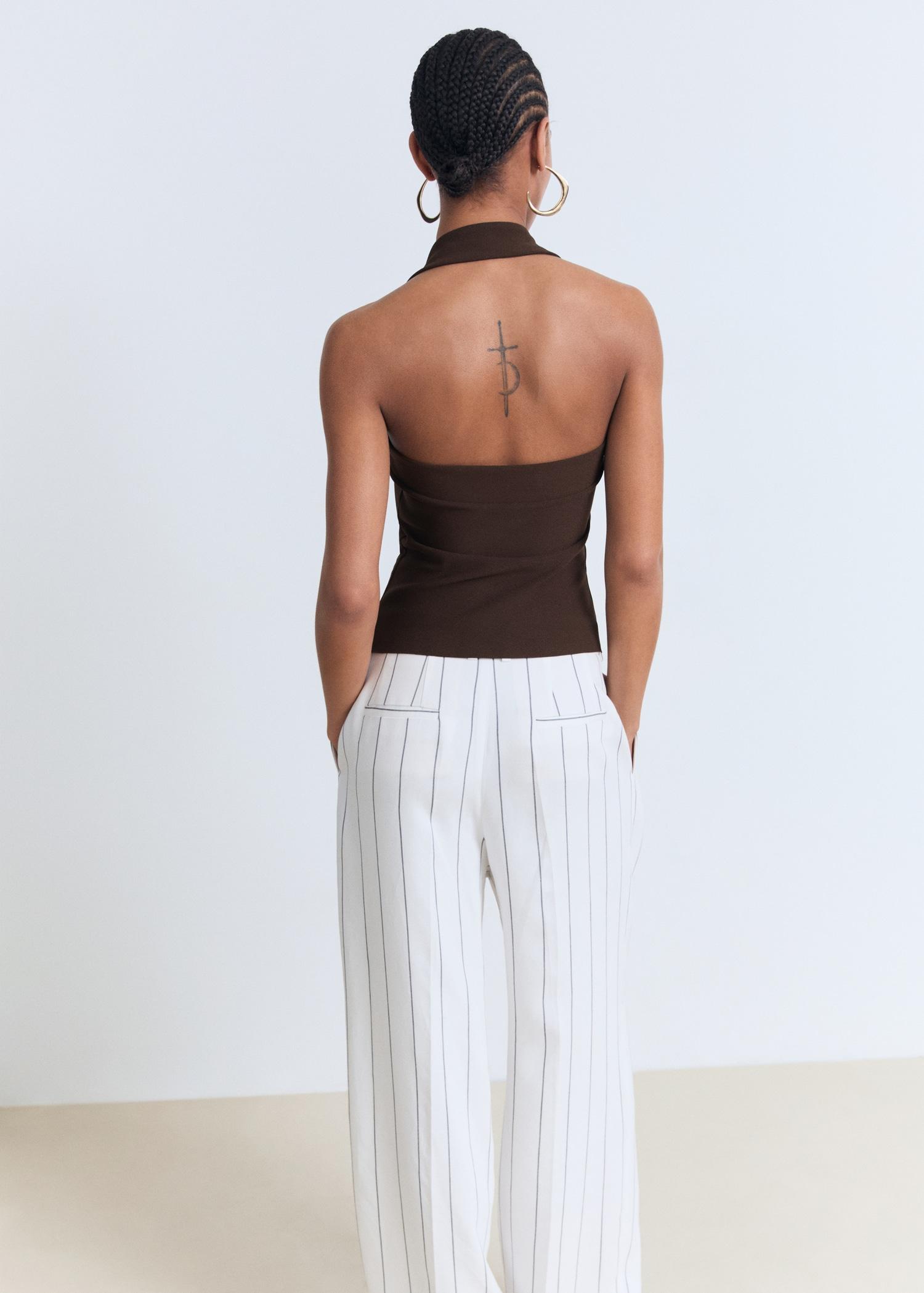 Halter-neck top - Women | MANGO USA Product Image