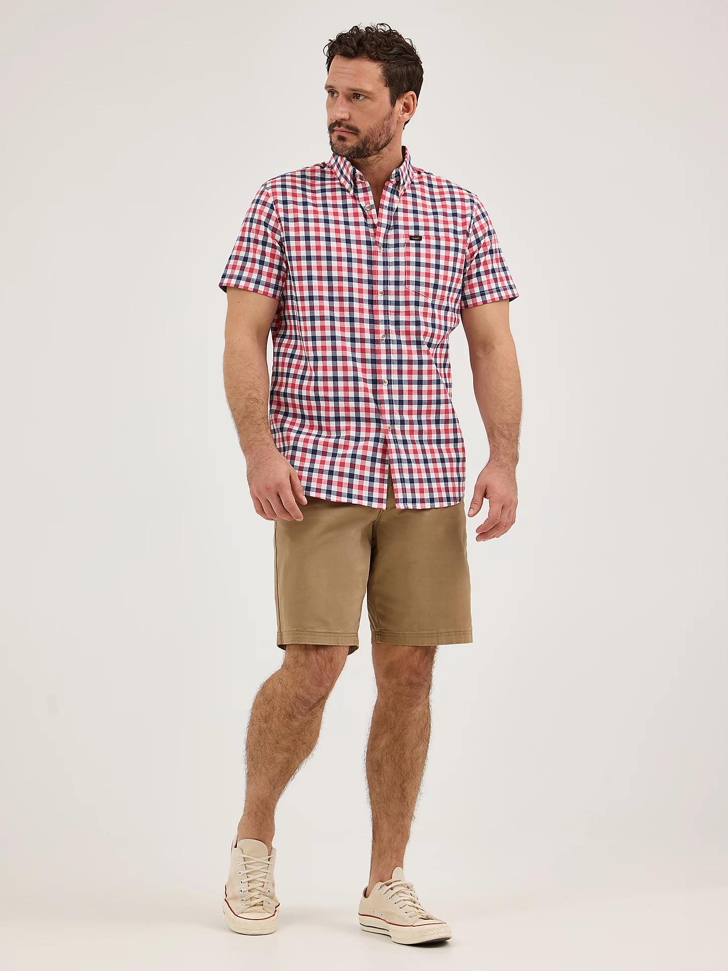 Men's One Pocket Plaid Button Down Shirt | Men's Tops & Tees | Lee® Product Image