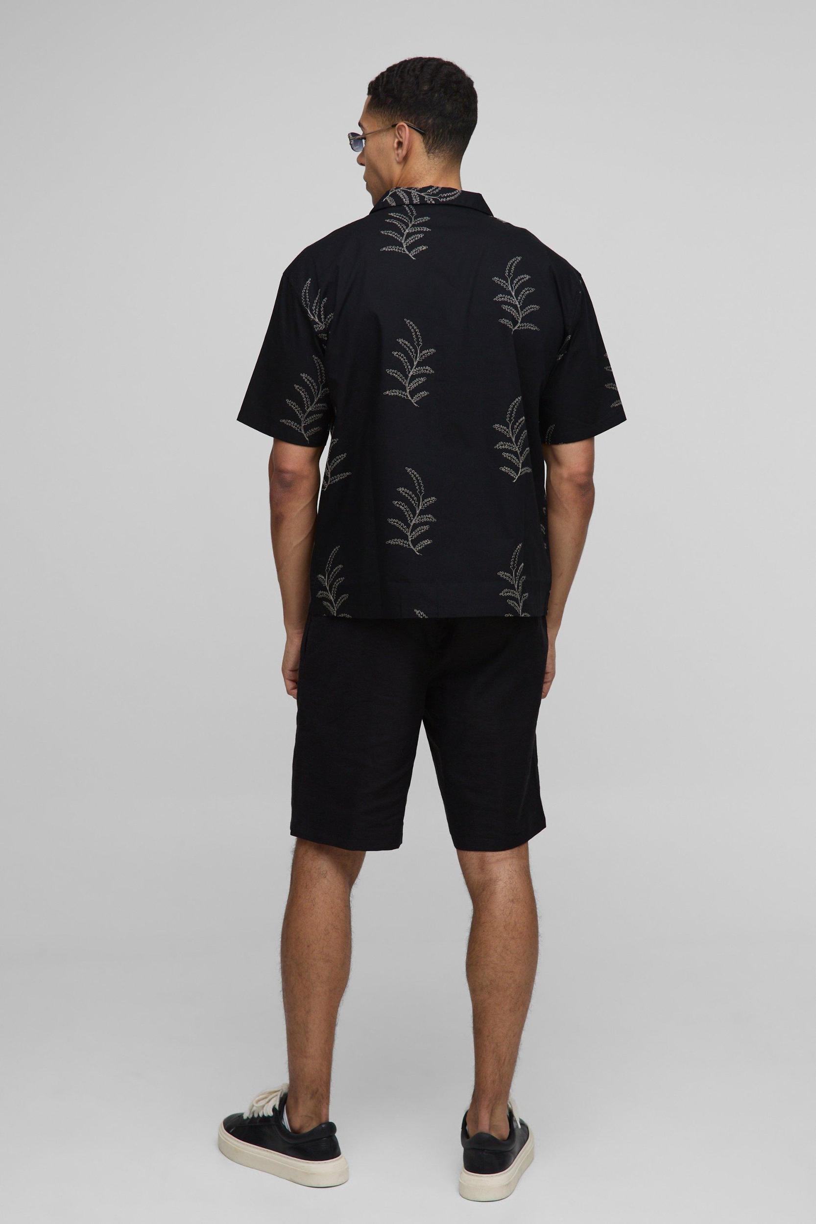 Oversized Revere Embroidered Poplin Shirt | boohooMAN USA Product Image