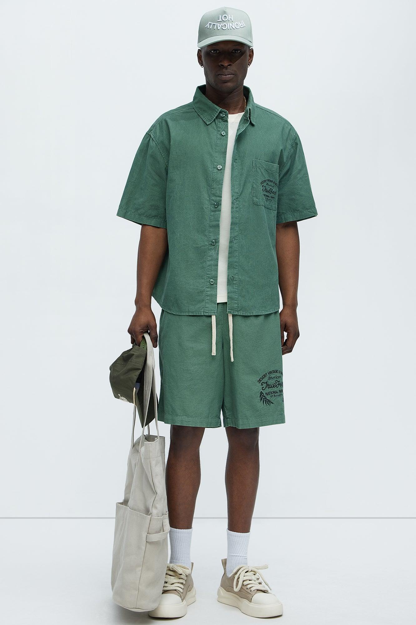 Retro Embroidered Corduroy Short Sleeve Shirt - Green Product Image