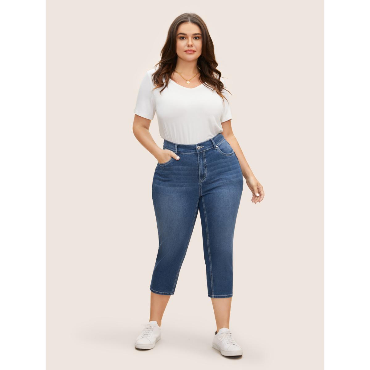 Plus Size High Stretch Slanted Pocket Slim Cropped Jeans Women Denimblue Casual Button High stretch Slanted pocket Jeans BloomChic 16/1X Product Image