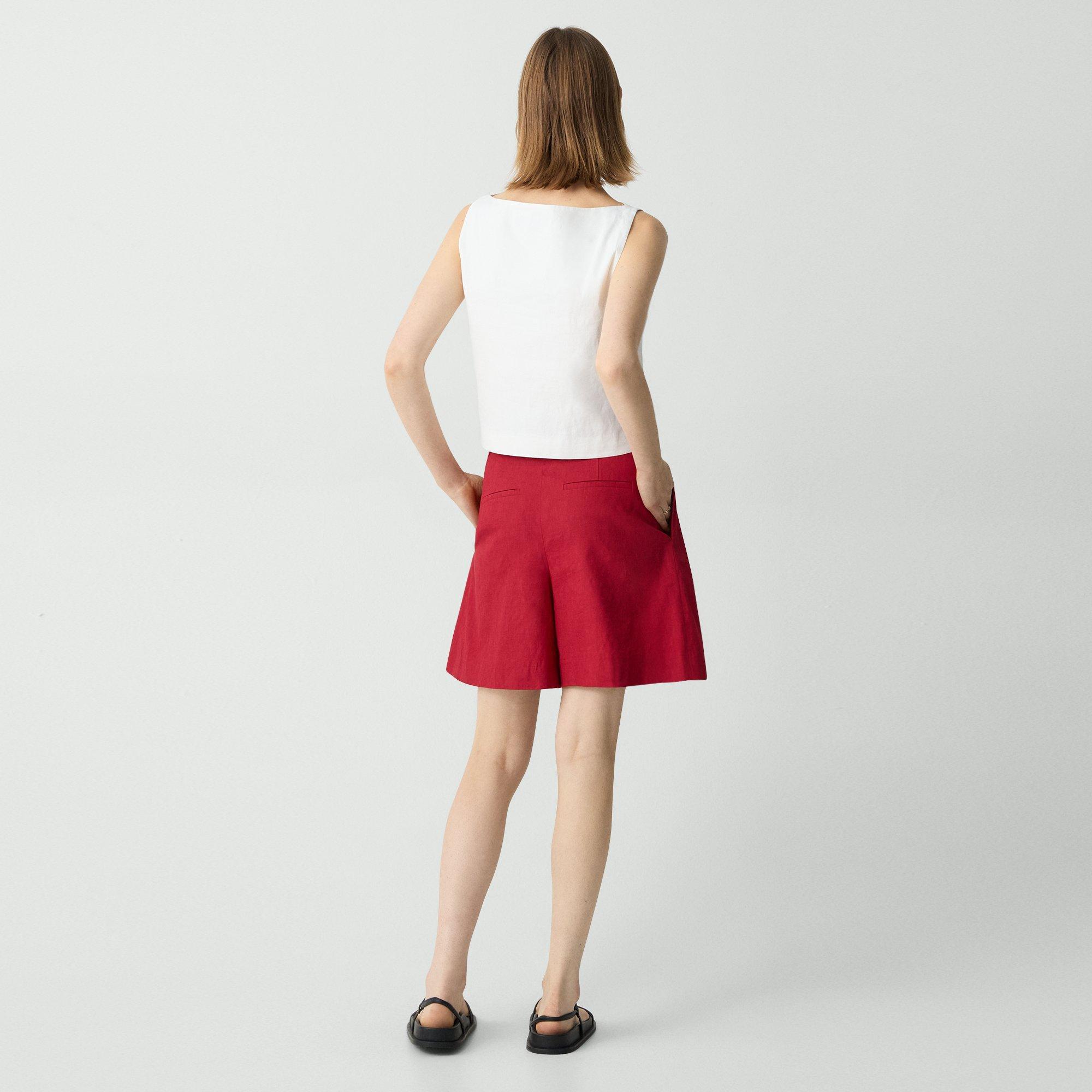 Pleated Short in Good Linen Product Image