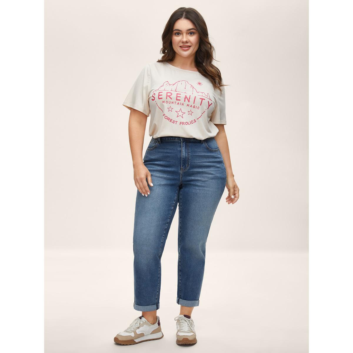 Plus Size Classic Pockets Boyfriend Jeans Women Midblue Leisure High stretch Slanted pocket Jeans BloomChic 28/5X Product Image