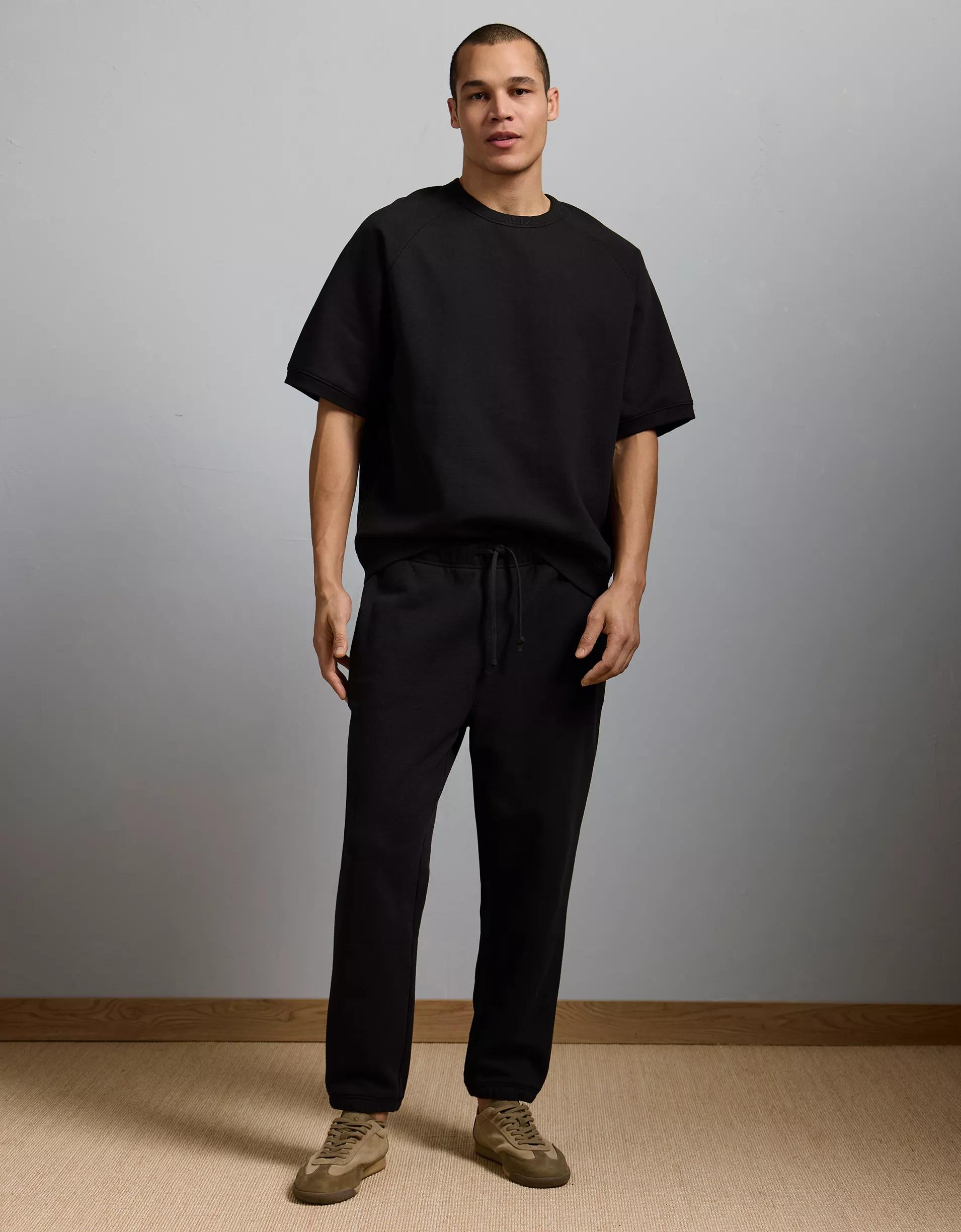 AE77 Premium Short-Sleeve Sweatshirt Product Image