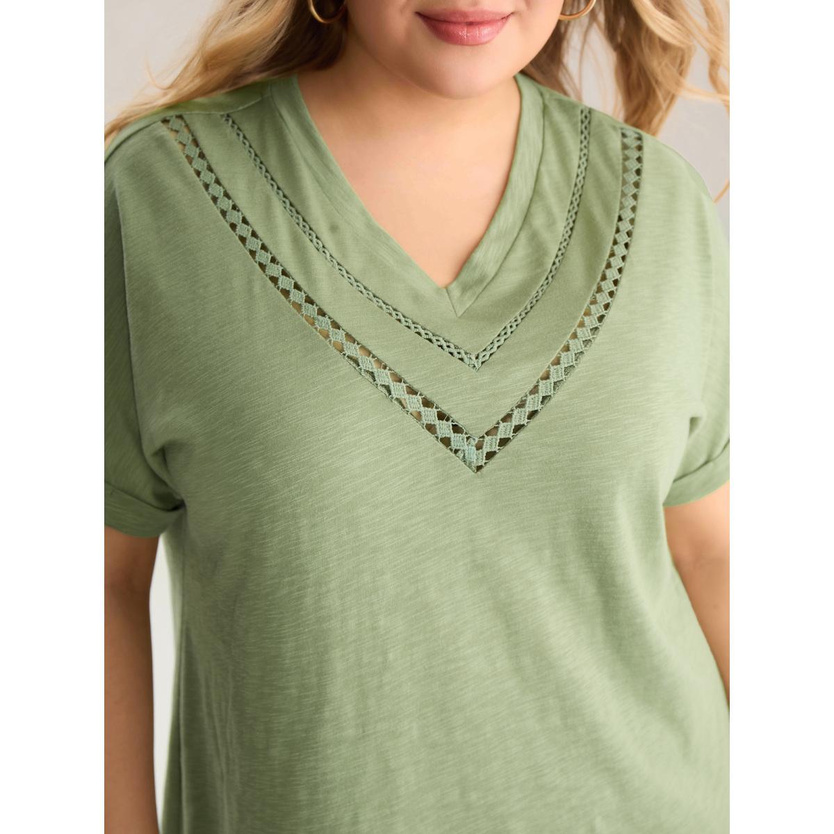Plus Size Bamboo Fabric Lace Trim Flowy T-Shirt Greenbean Women Woven ribbon&lace trim V-neck Casual T-shirts BloomChic 22-24/3X Product Image