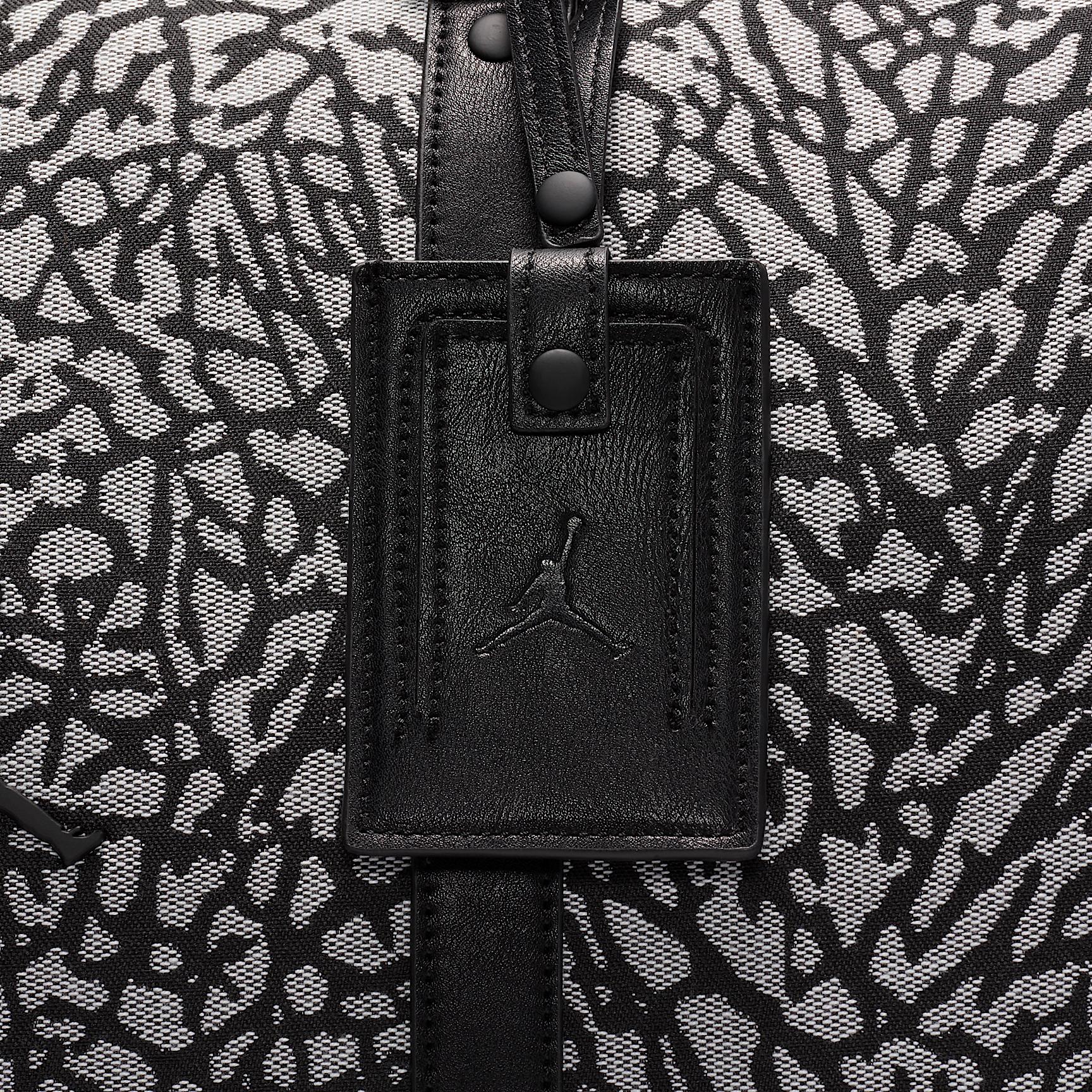 Men's Jordan Icon Duffle Bag (40L) Product Image