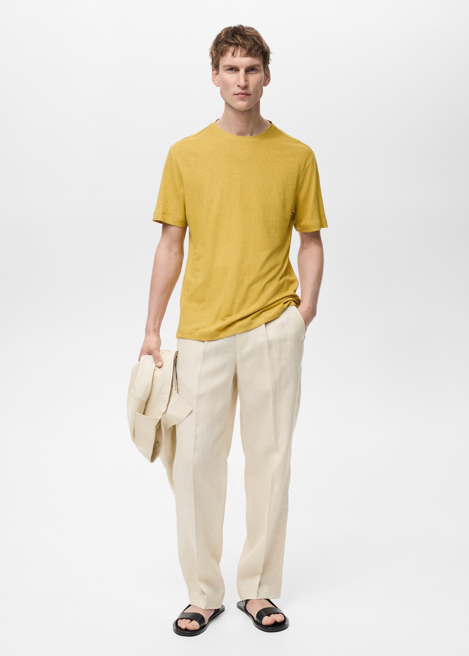 Linen slim-fit t-shirt - Men | MANGO USA Product Image