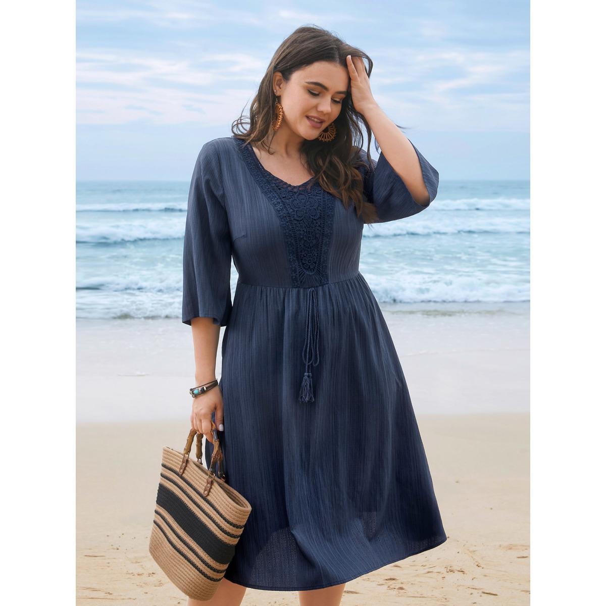 Plus Size Textured Lace Patchwork Waist-Cinched Midi Dress DarkBlue Women Casual Woven ribbon&lace trim V-neck Elbow-length sleeve Curvy BloomChic 22-24/3X Product Image