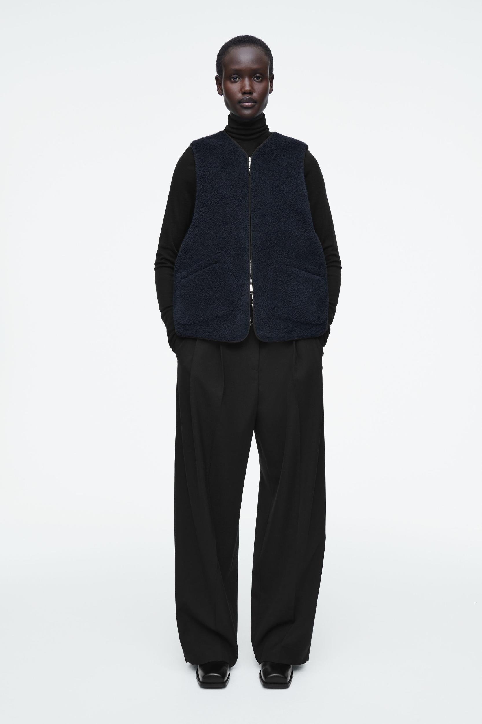 OVERSIZED FAUX SHEARLING VEST Product Image