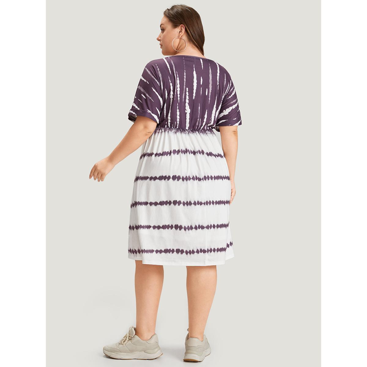 Plus Size Tie Dye Batwing Sleeve Pocket Knot Front Dress Mauve Women Casual Lined V-neck Short sleeve Curvy Midi Dress BloomChic 26/4X Product Image