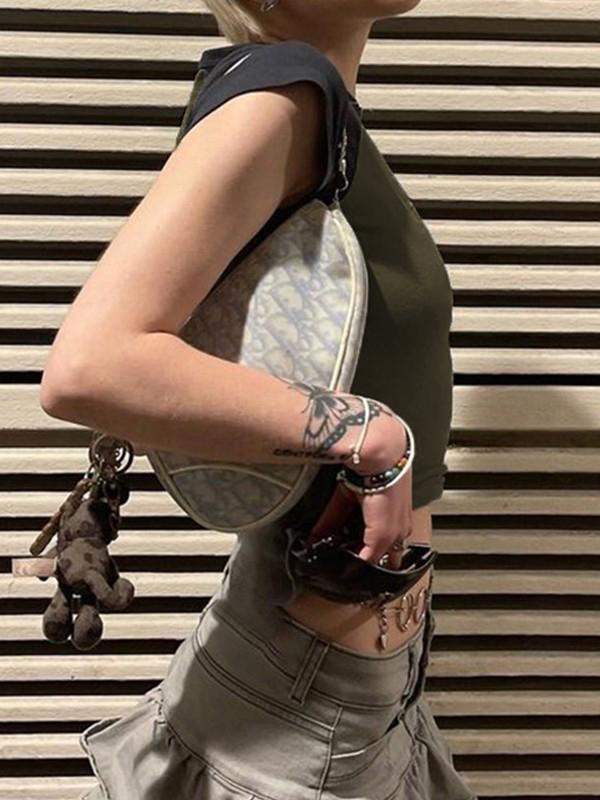 Lettering Racing Raglan Sleeve Cropped Top Product Image