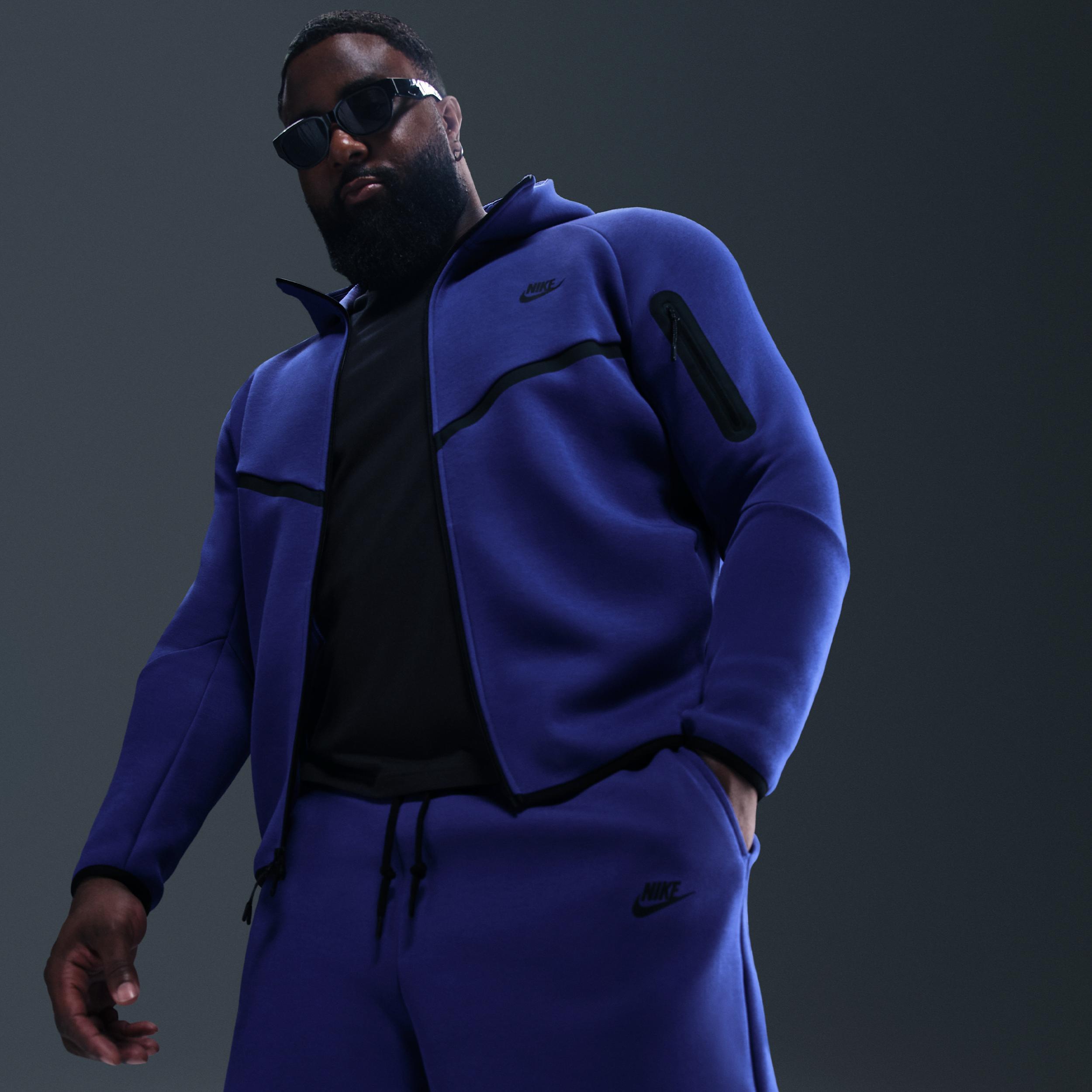 Mens Nike Sportswear Tech Fleece Shorts | FB8171-539 Product Image