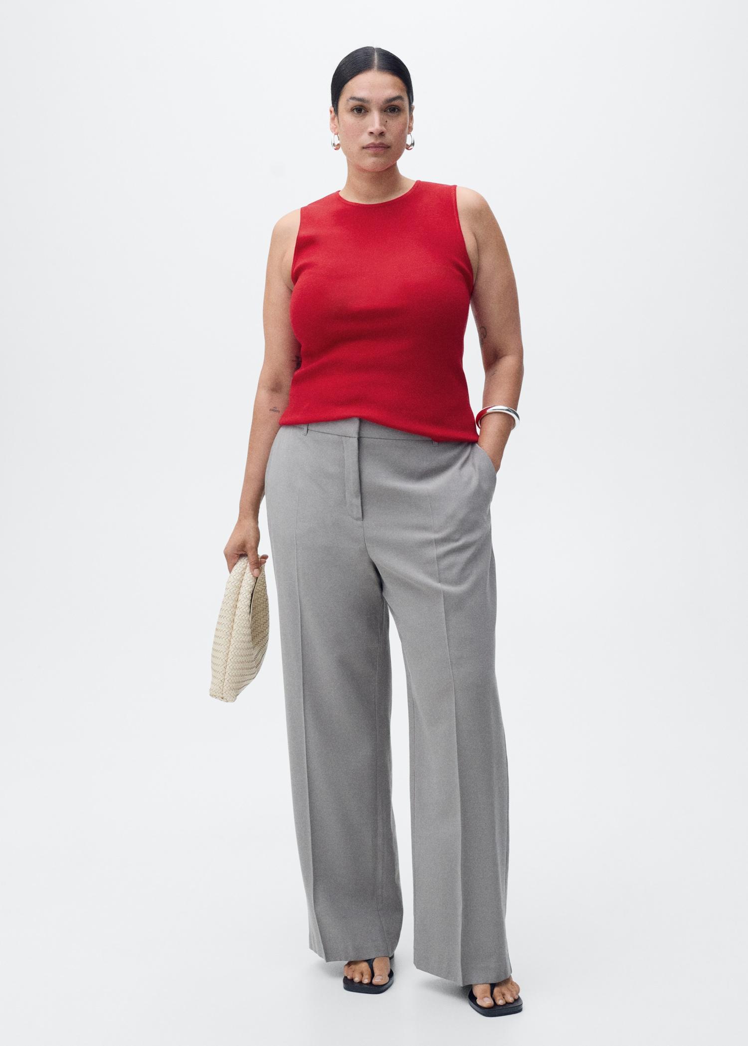 Sleeveless fitted knitted top - Women | MANGO USA Product Image