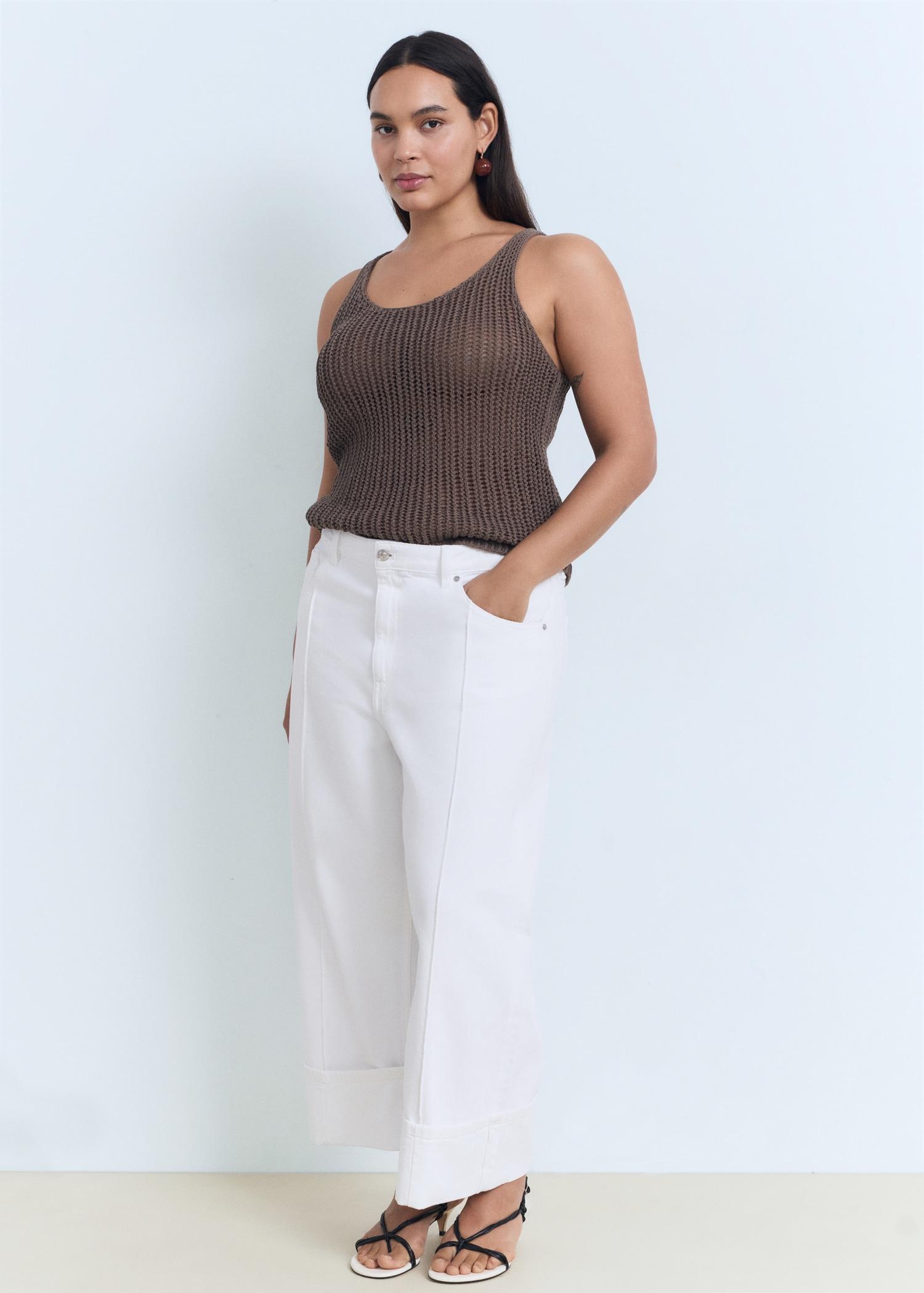 Wide-leg cropped jeans with turned-up hem - Women | MANGO USA Product Image