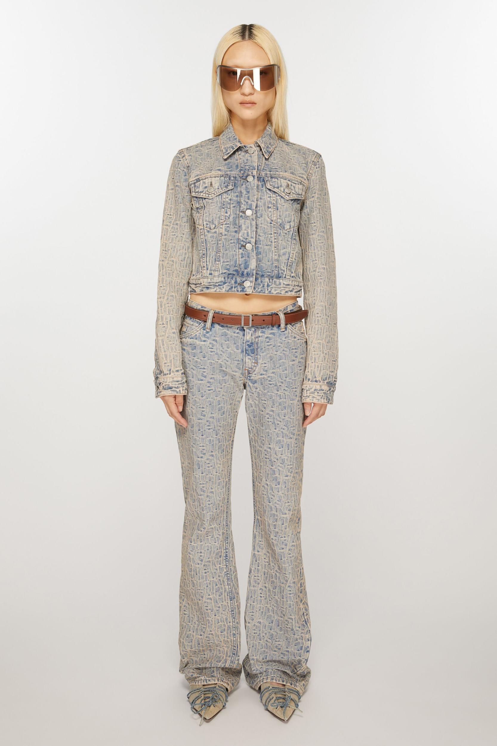 Leather buckle belt Product Image