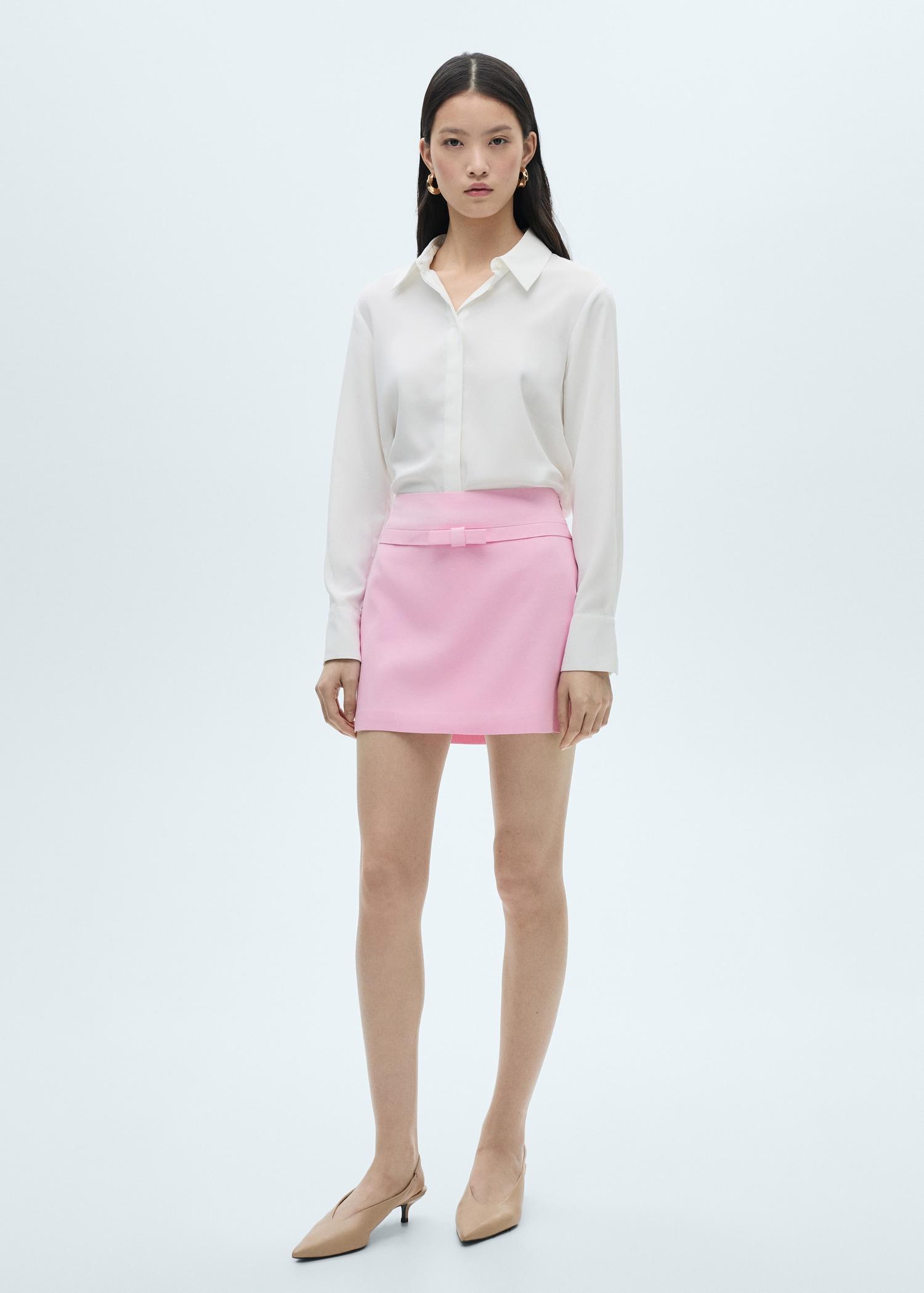 Short skirt with decorative bow - Women | MANGO USA Product Image