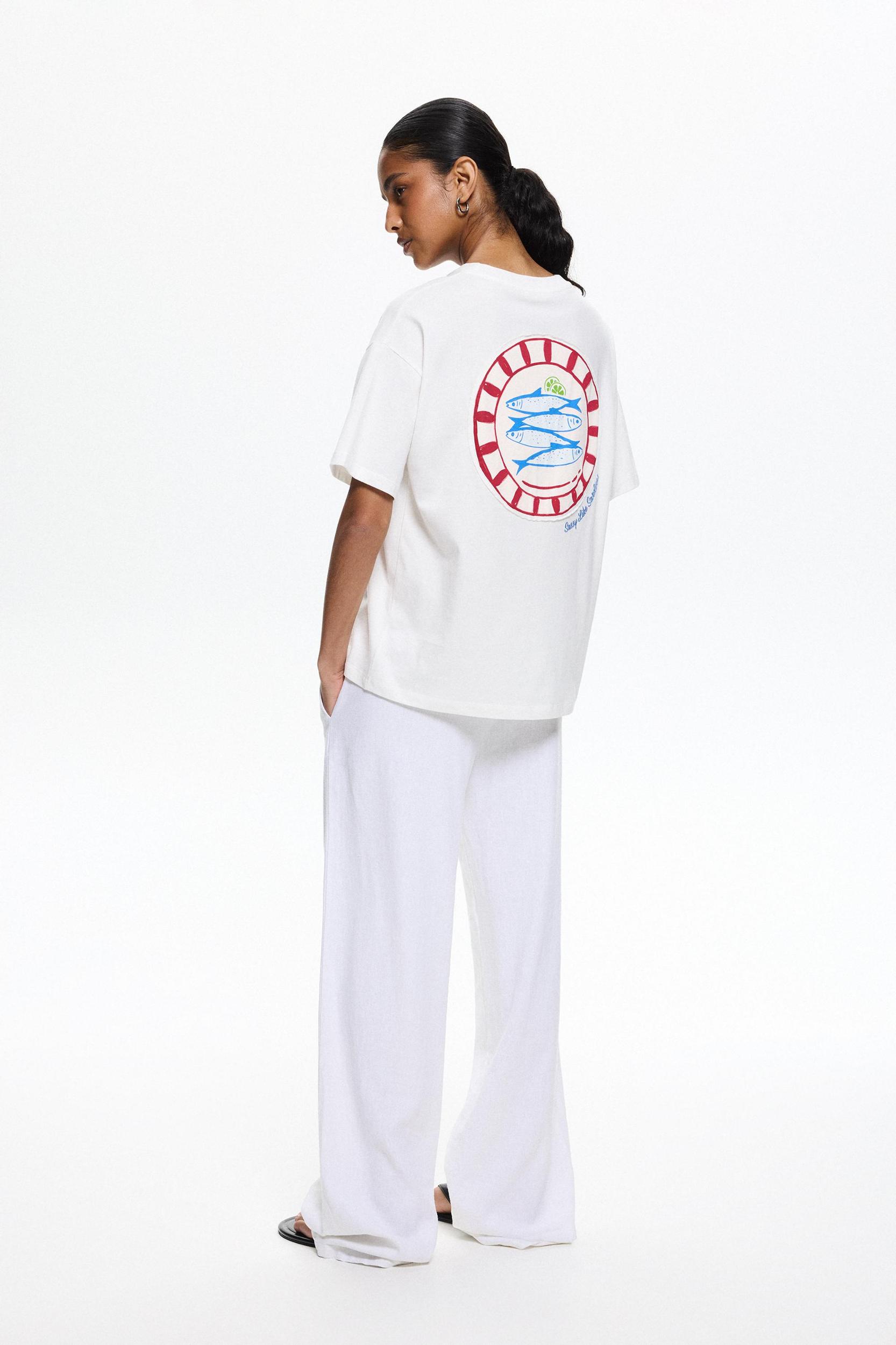 Sardine graphic T-shirt Product Image