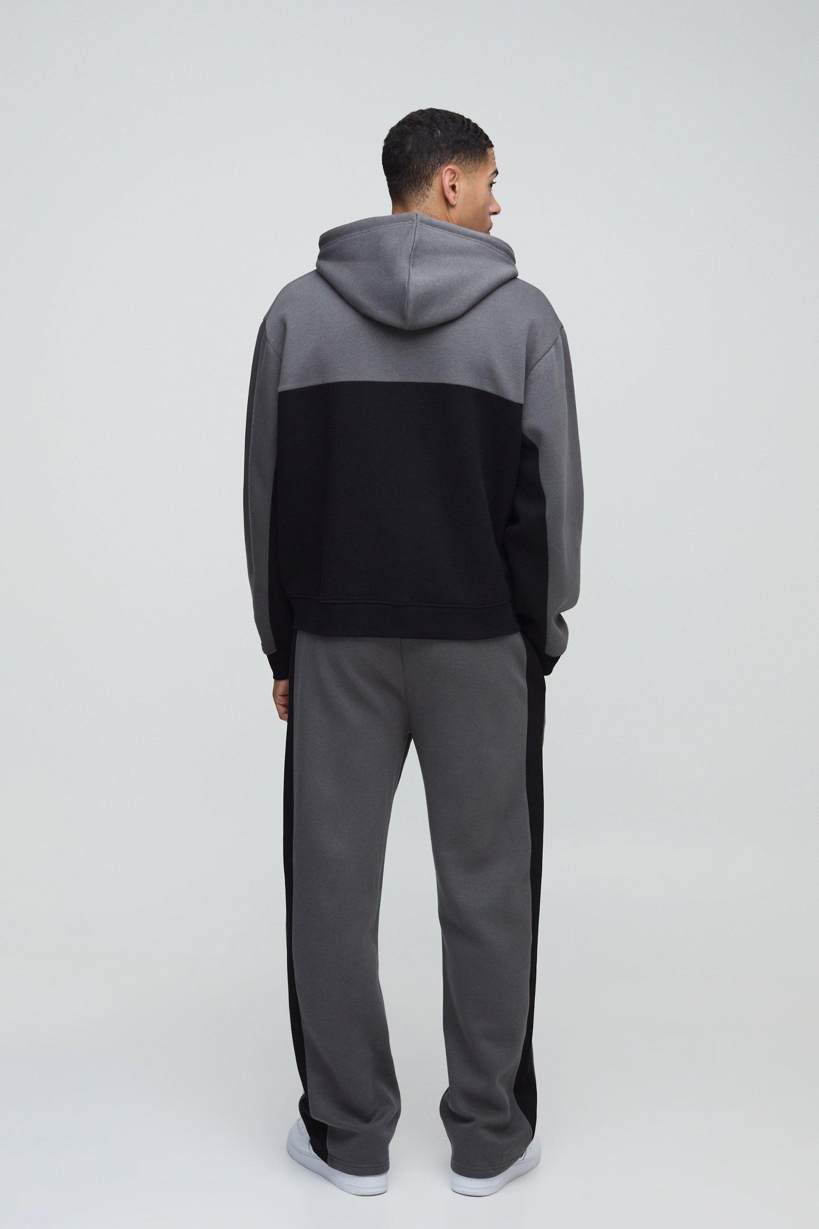 Relaxed Fit Man Panel Detail Sweatpants | boohooMAN USA Product Image