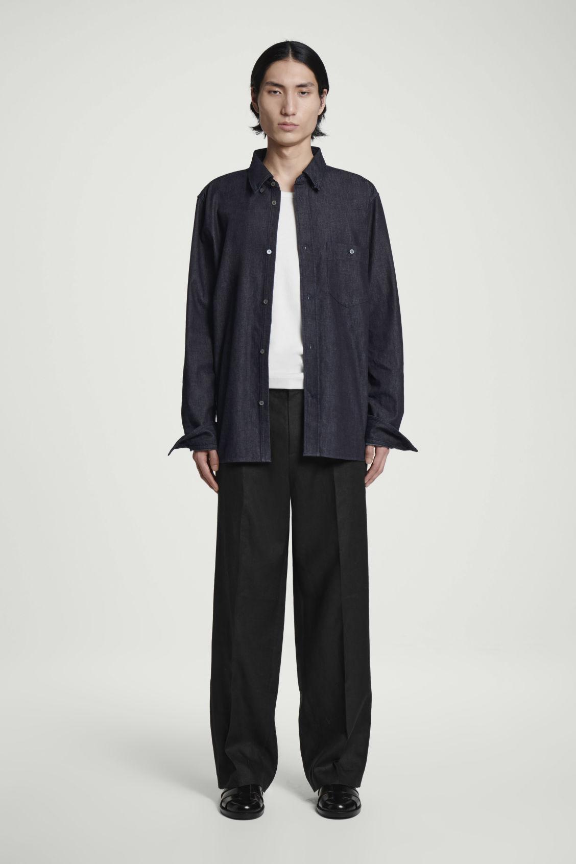 CHAMBRAY SHIRT Product Image