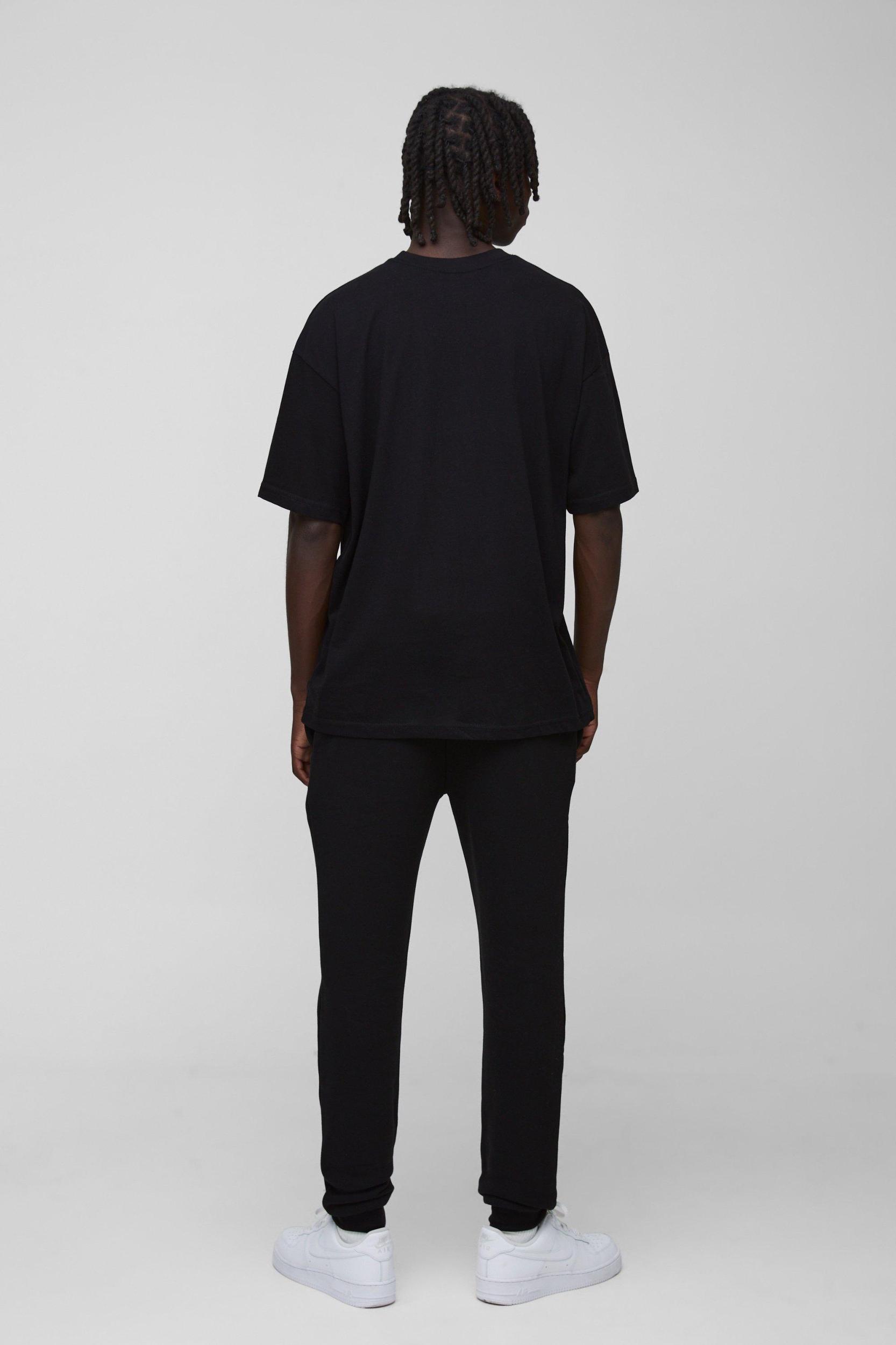 330GSM Skinny Fit Basic Sweatpants | boohooMAN USA Product Image