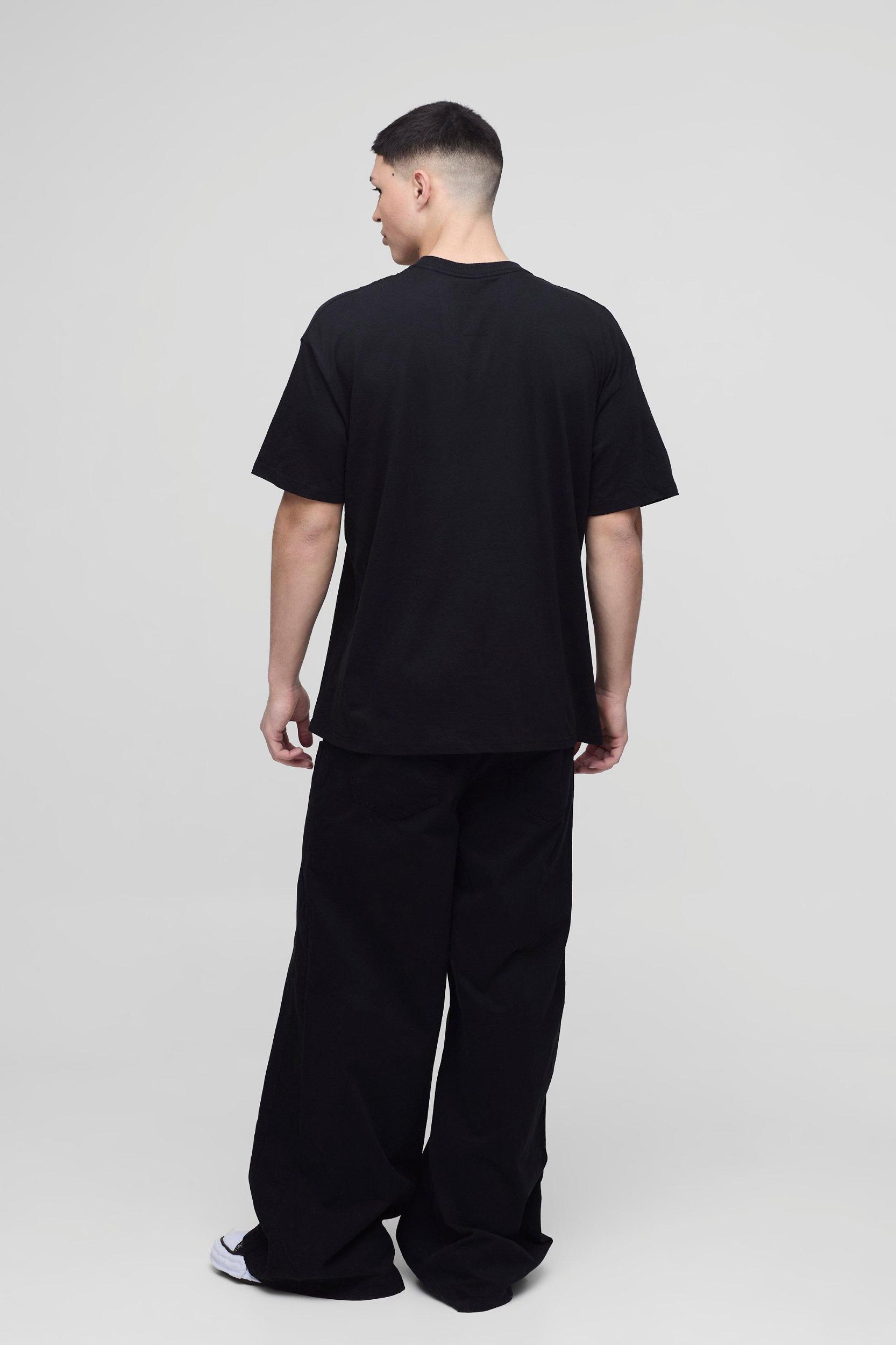 Oversized Misfits Band License Graphic T Shirt | boohooMAN USA Product Image