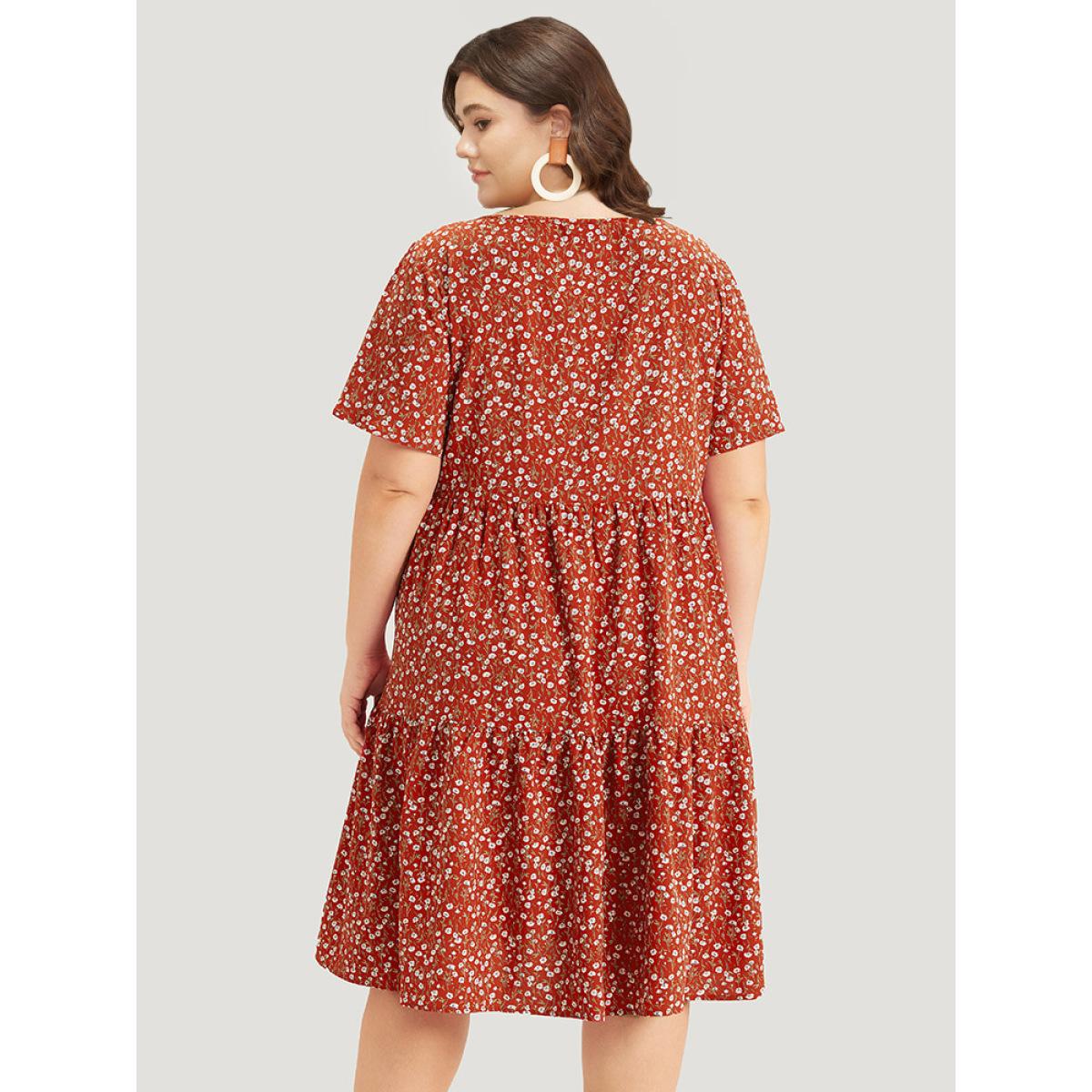 Plus Size Ditsy Floral Pocket Layered Patchwork Crew Neck Dress Russet Women Elegant Printed Round Neck Short sleeve Curvy Midi Dress BloomChic 22-24/3X Product Image