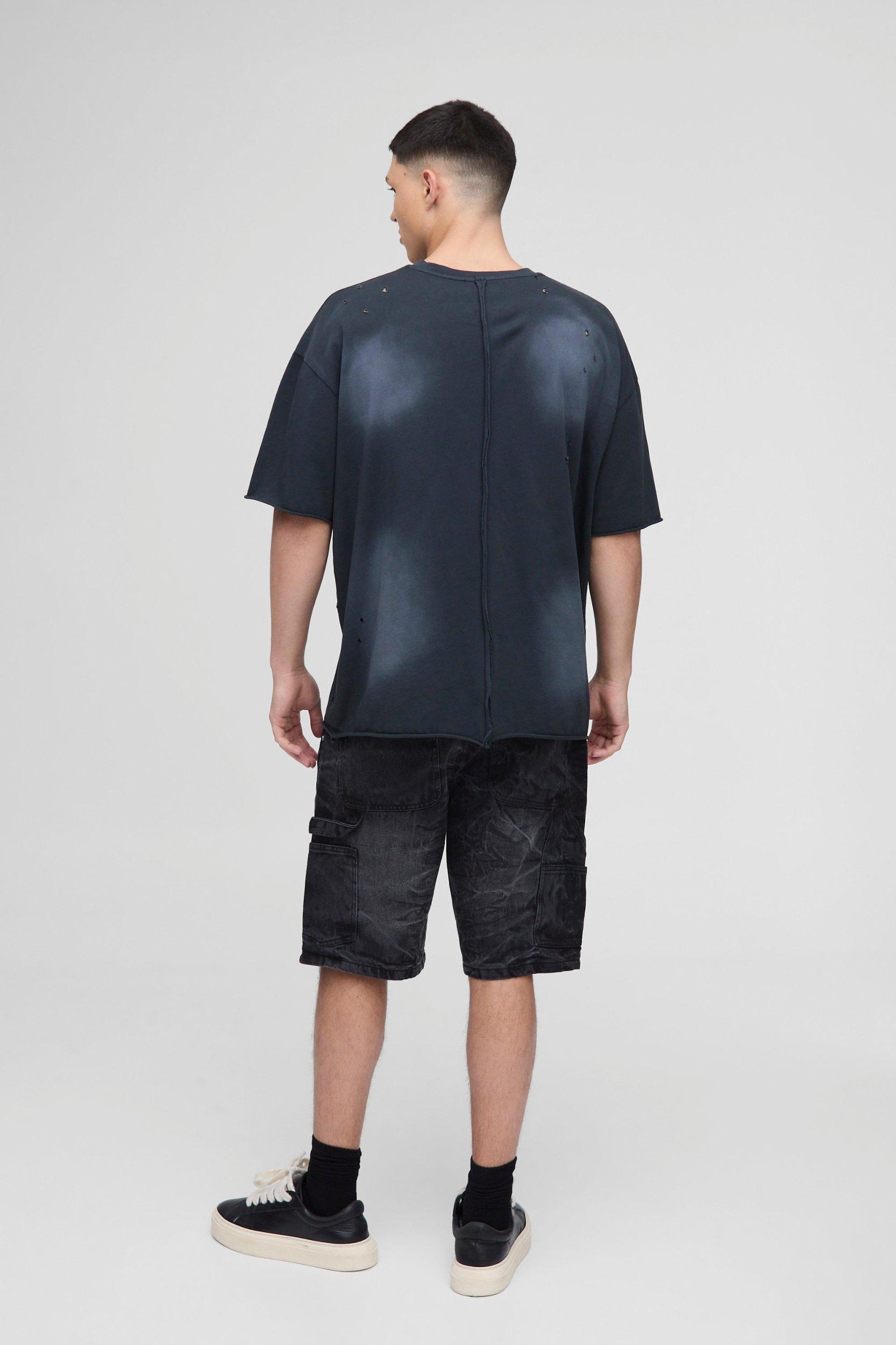 Relaxed Rigid Carpenter Crinkle Jean Shorts In Black | boohooMAN USA Product Image