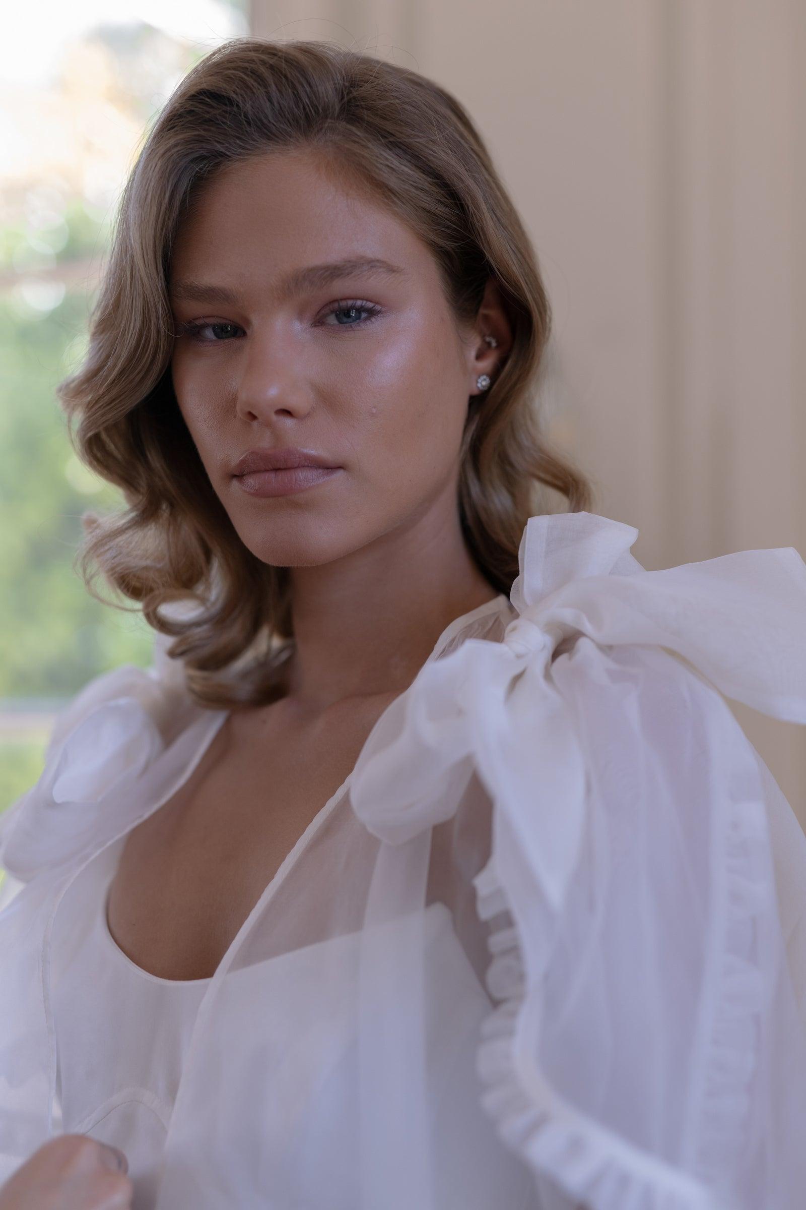 The Ivory Dreamgirl Capelet Product Image