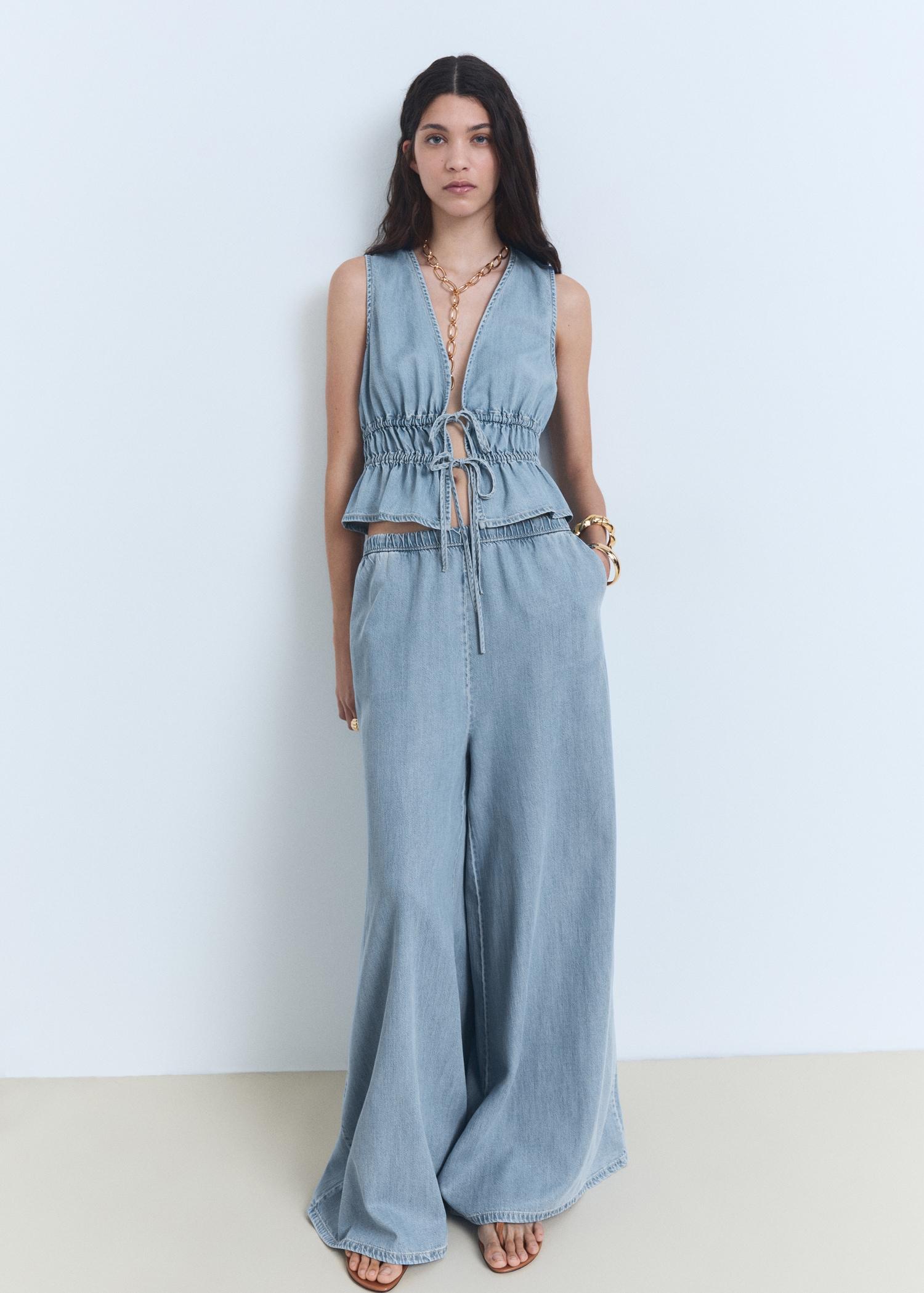 Lyocell top with tie closure - Women | MANGO USA Product Image