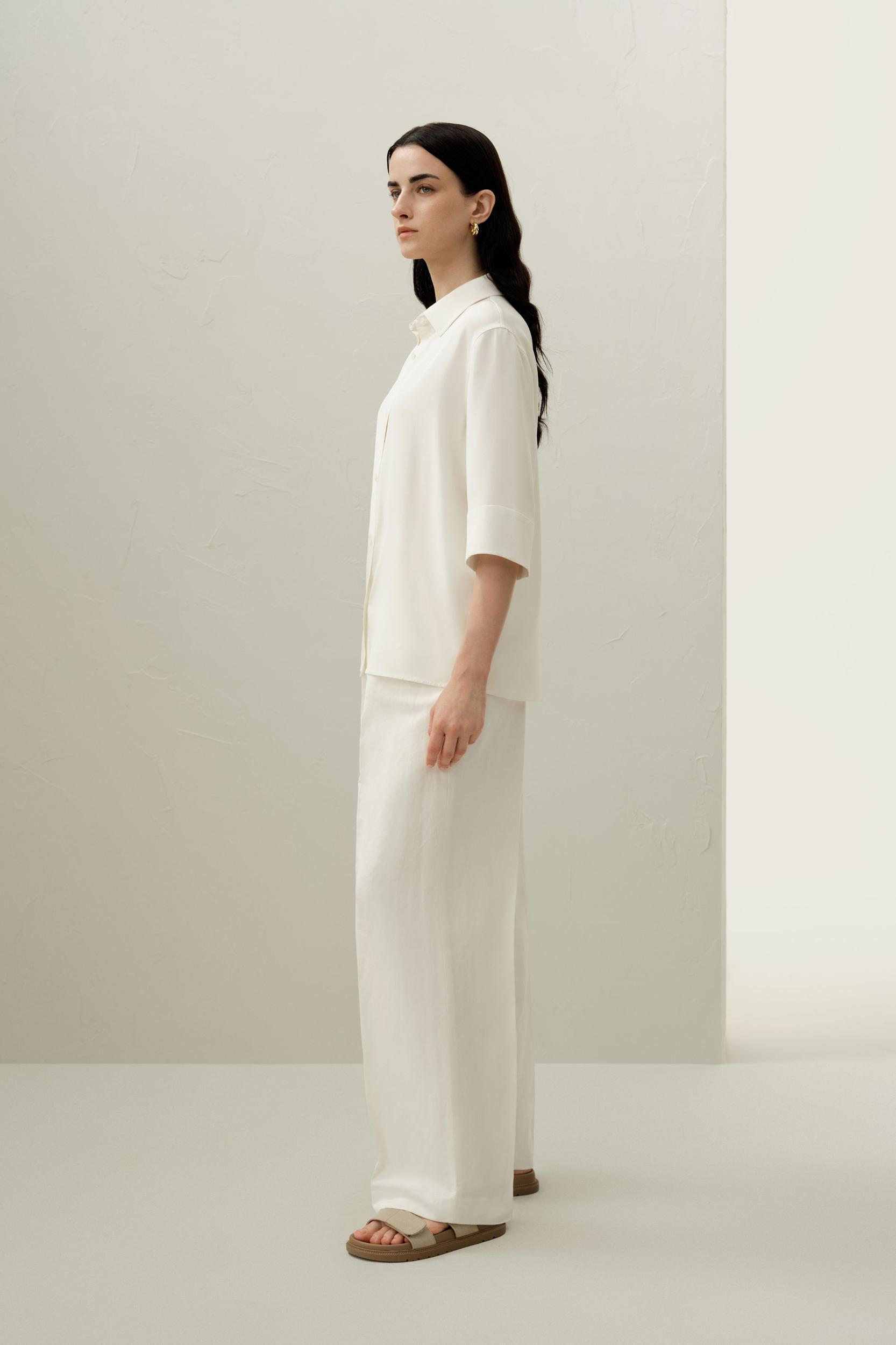 Silk Crepe Relaxed Half-Sleeve Shirt Product Image