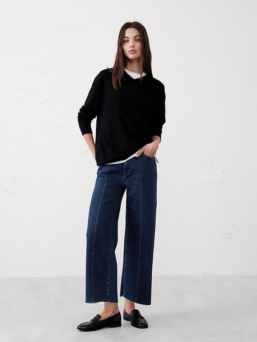 Wide-Leg High-Rise Patch Pocket Cropped Jean Product Image