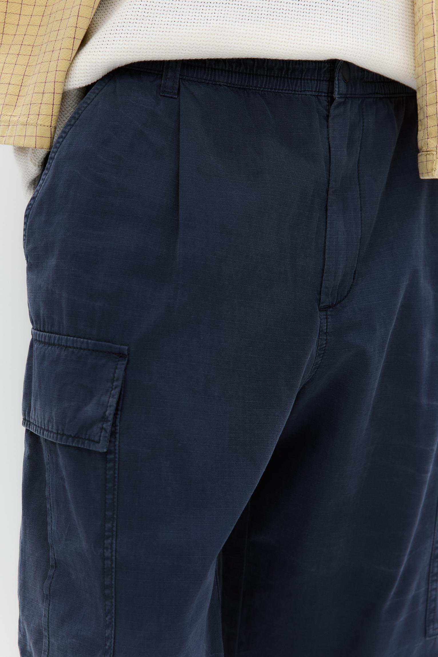 Balloon fit cargo pants Product Image