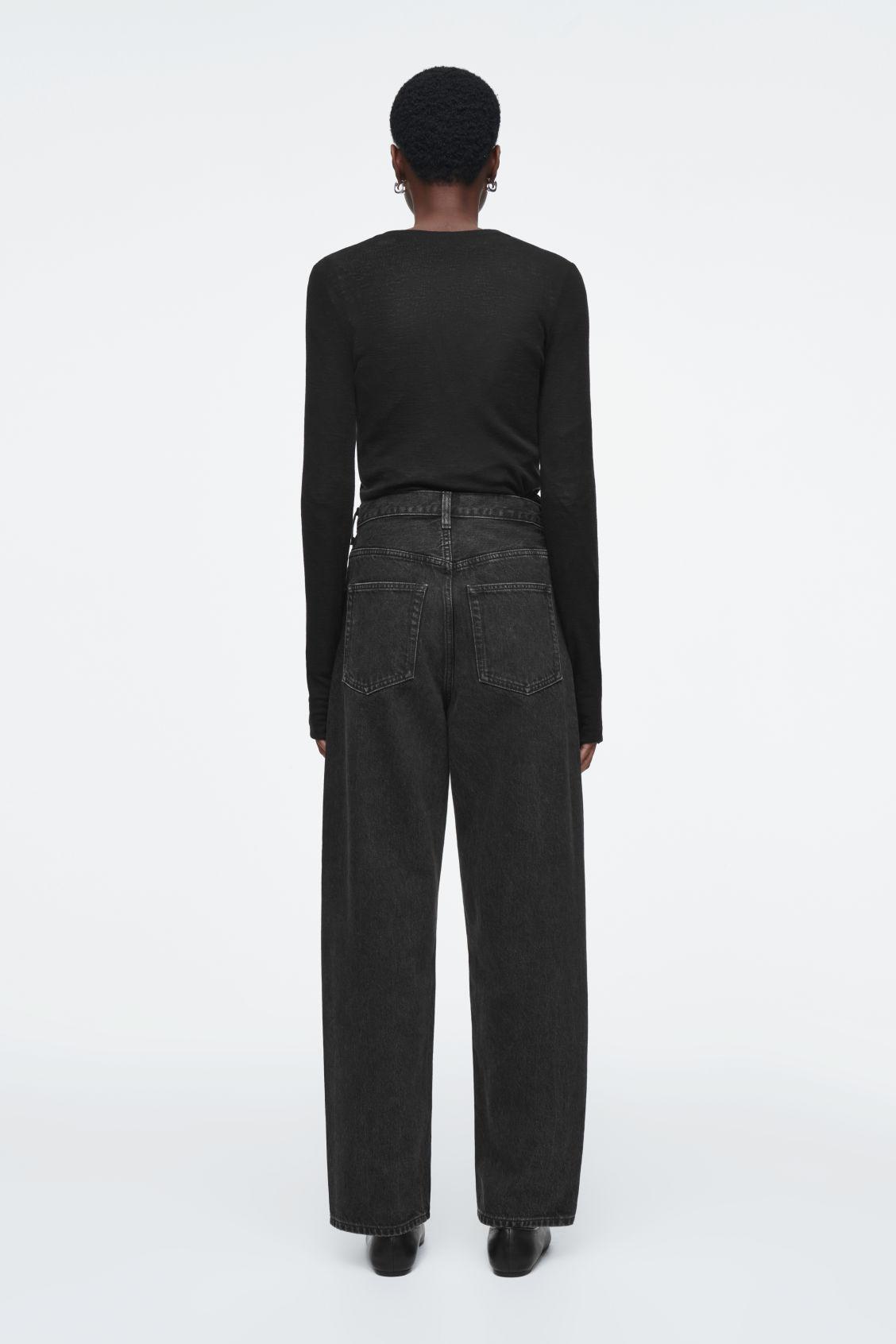 BAY BARREL-LEG JEANS Product Image