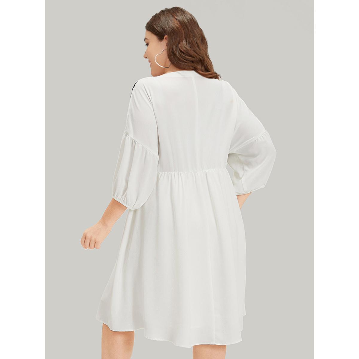 Plus Size Geometric Print Notched Ties Tassels Elastic Cuffs Dress White Women Vacation Elastic cuffs Notched collar Elbow-length sleeve Curvy Midi Dress BloomChic 30/6X Product Image