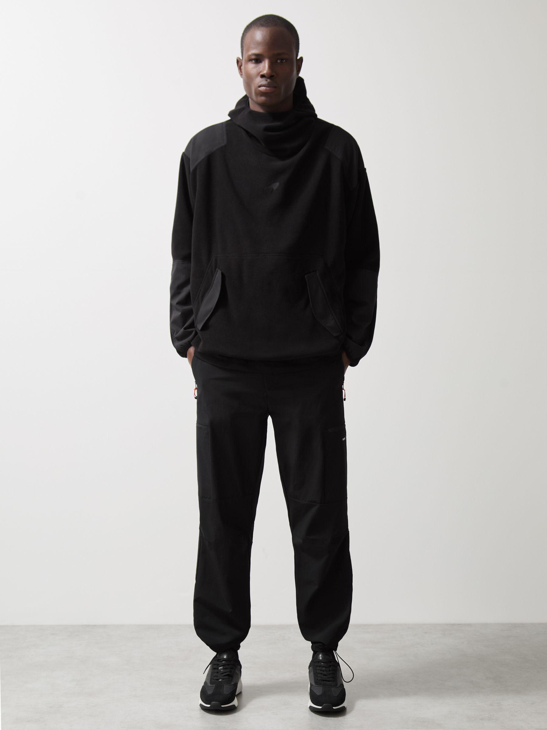 McLaren F1 Team Pullover Hoodie in Black Product Image