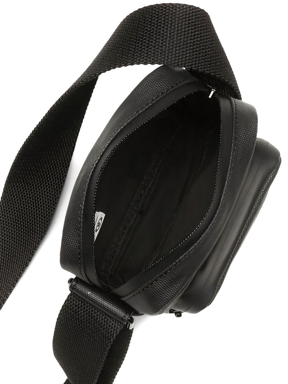 zip-fastening cross body bag Product Image