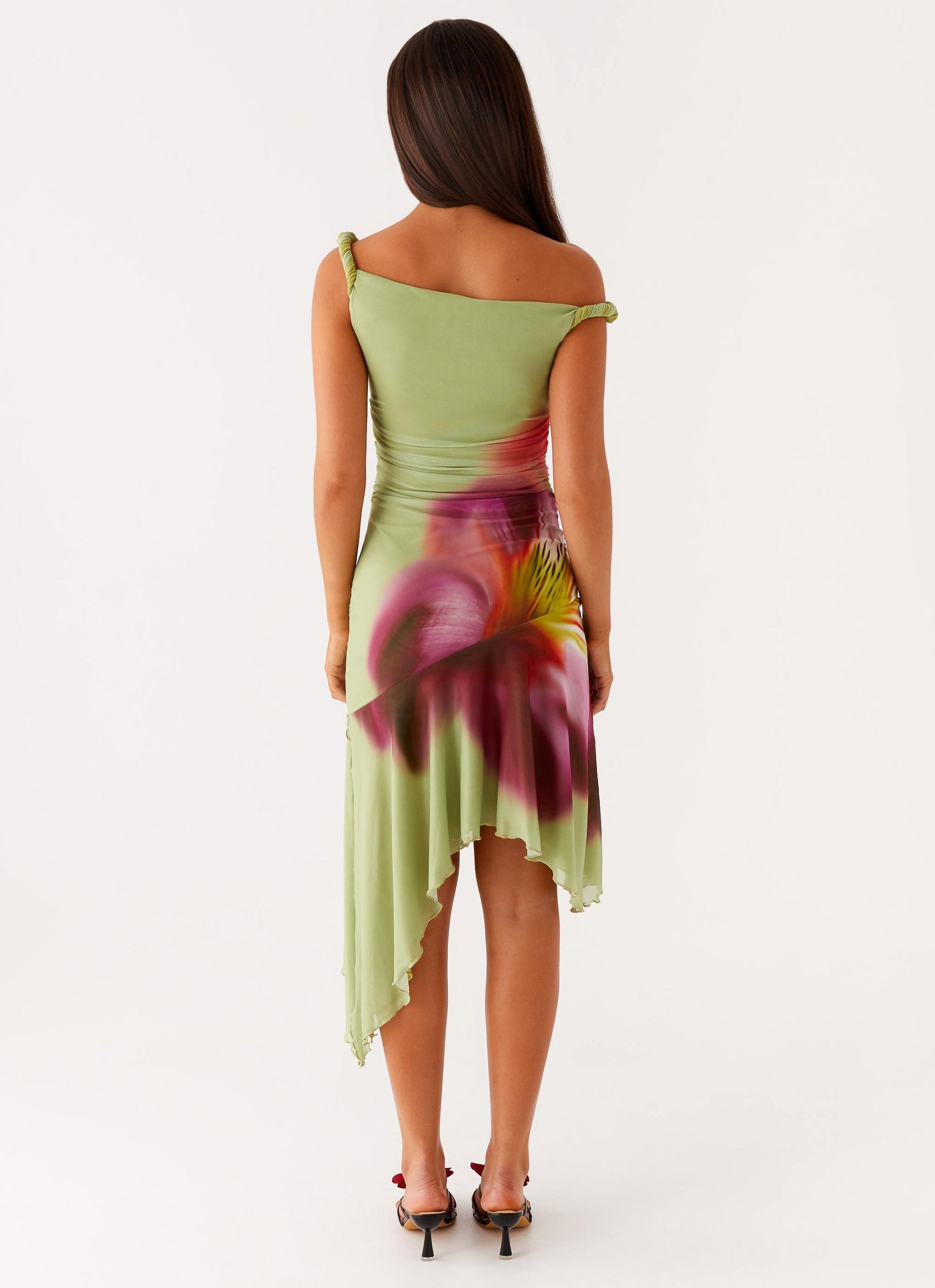 Huntah Midi Dress - Green Tropical Product Image
